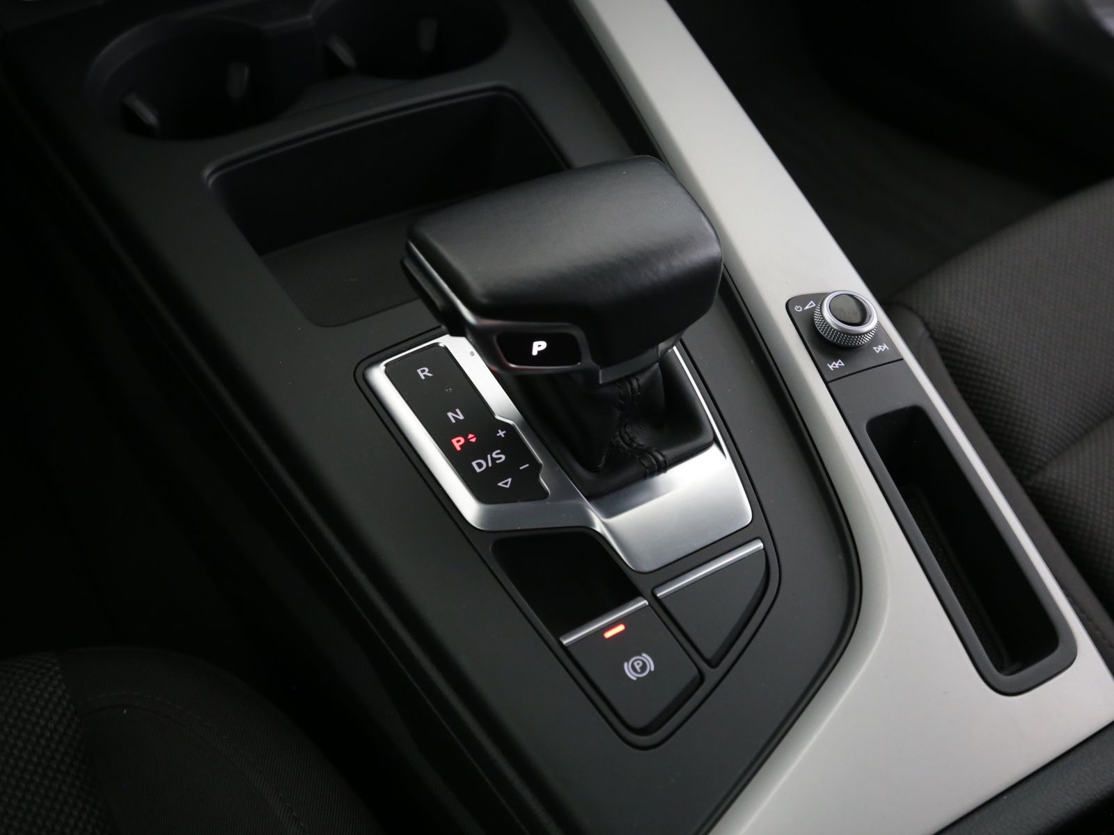 Audi A4 Avant 35 TDI S tronic - Samsaru's Car Outlet