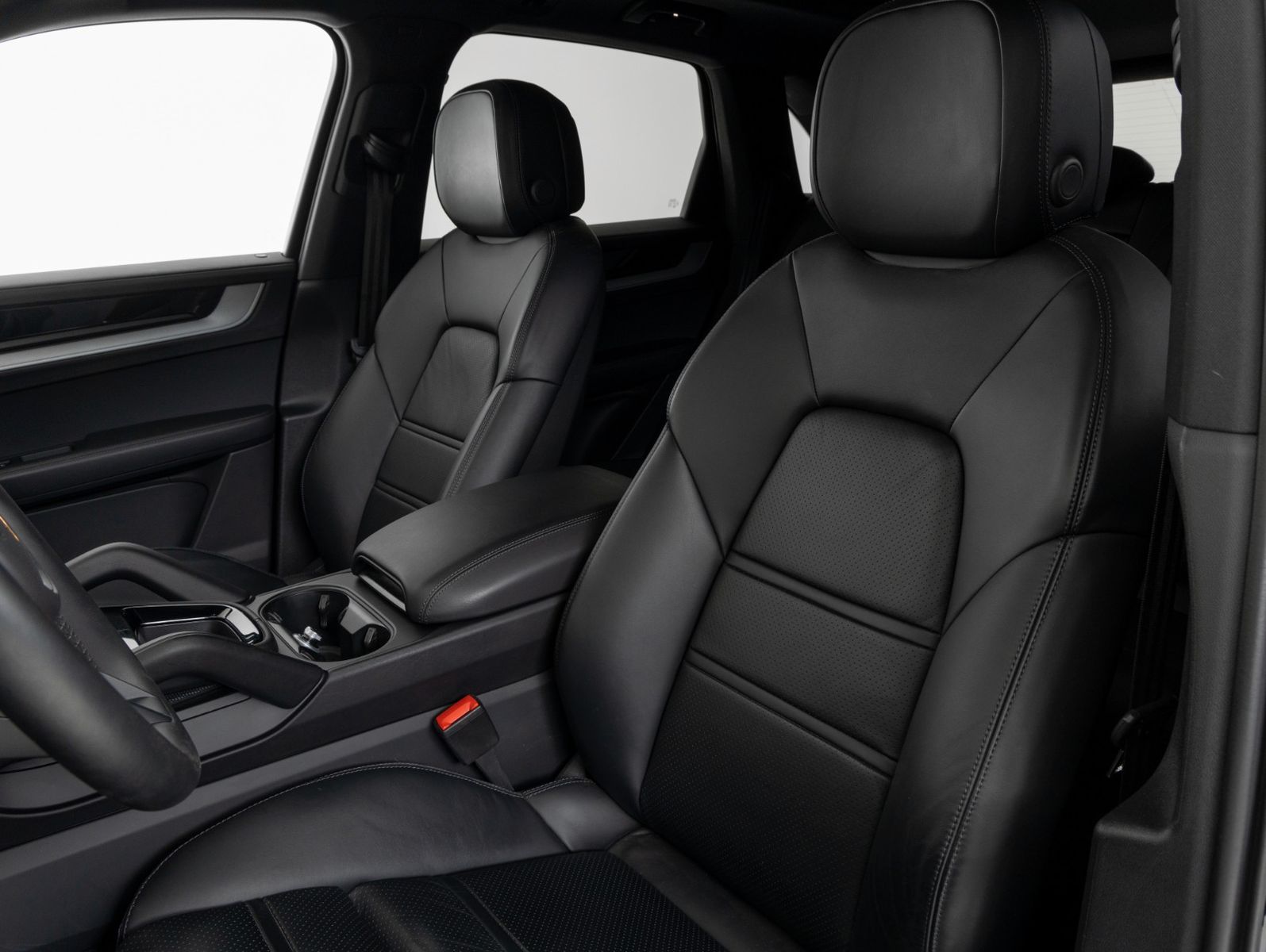 Porsche Cayenne E-Hybrid - BOSE - Pano - Lenkradheizung