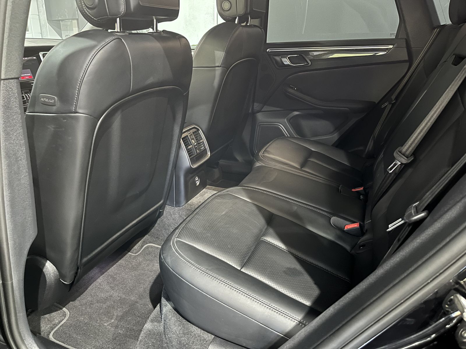 Porsche Macan S/LUFT/360GRAD/CARBON/LED/ACC/CHRONO