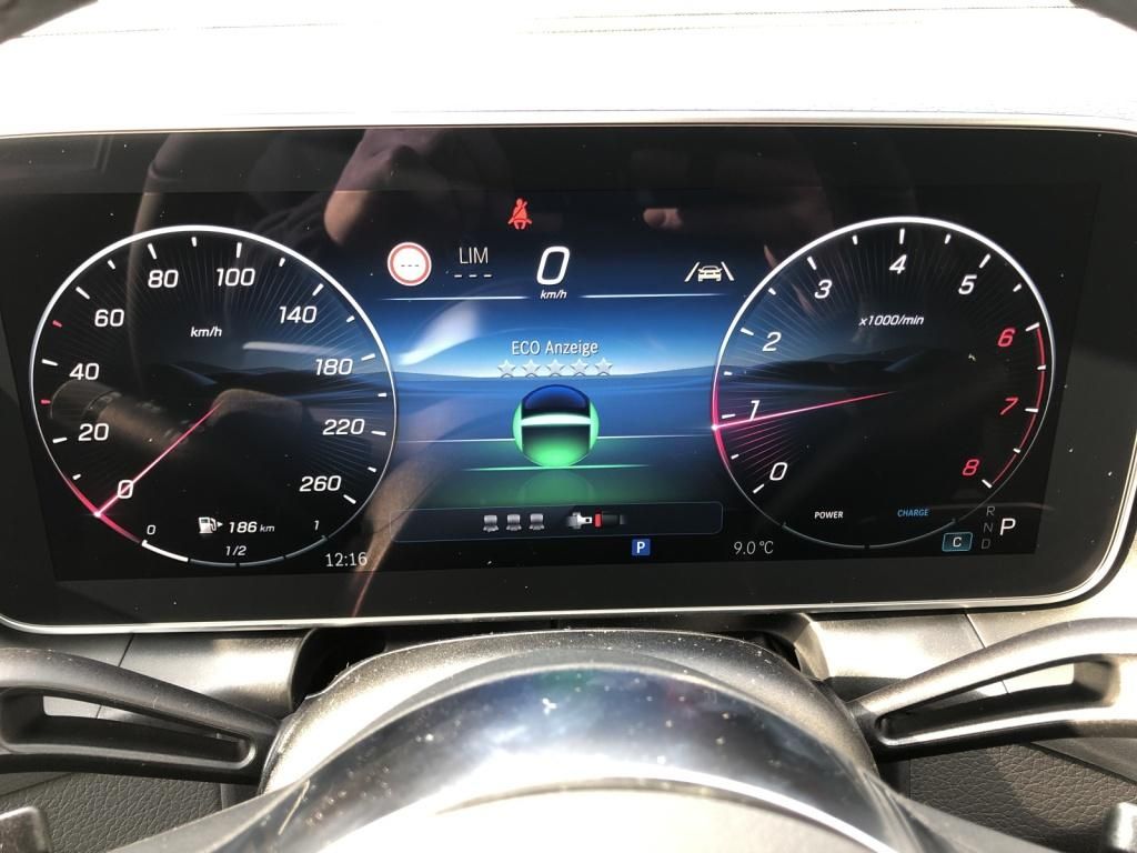 Mercedes-Benz GLC 200 4MATIC Avantgarde - Samsaru's Car Outlet