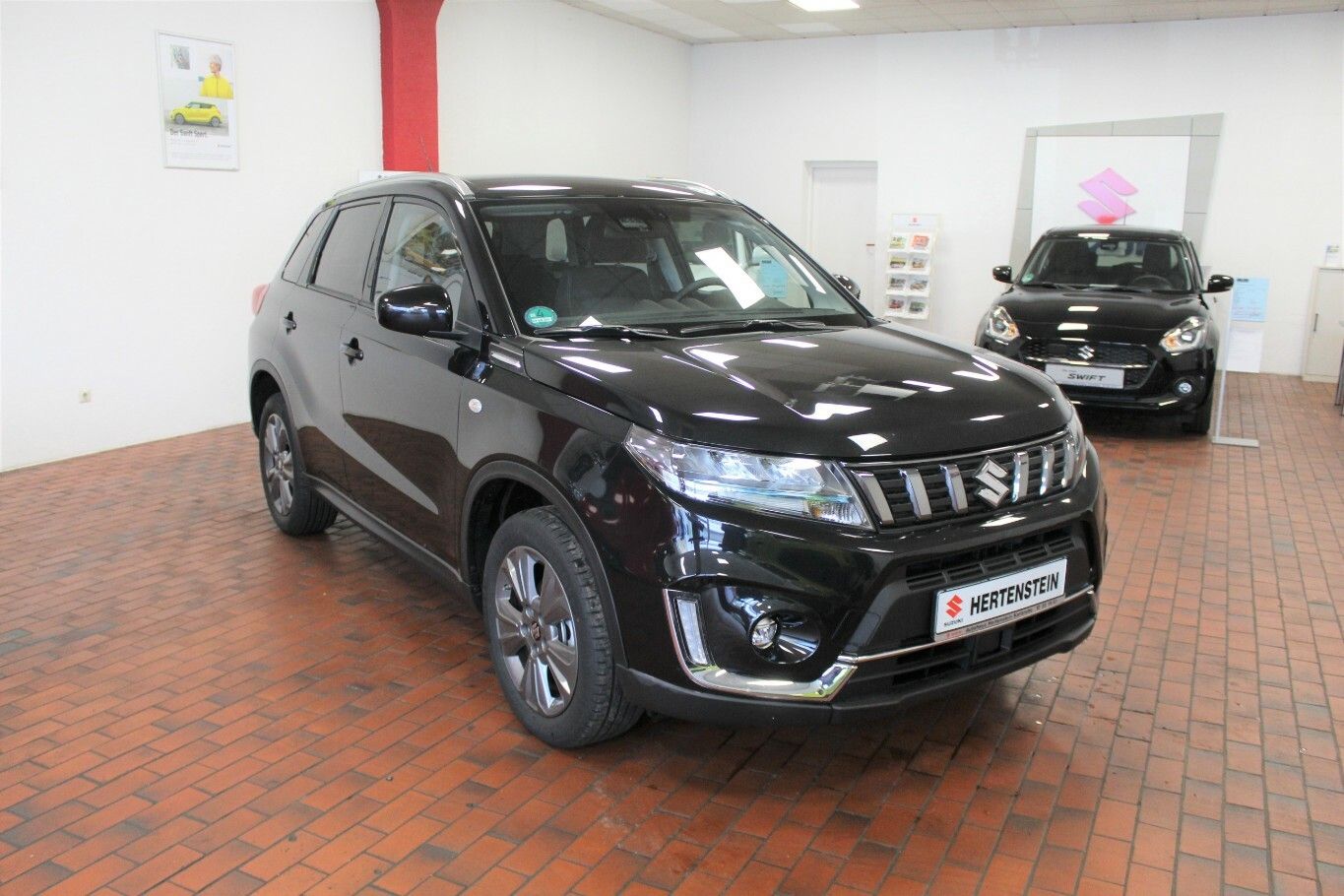 Suzuki Vitara Hybrid 4WD - Samsaru's Car Outlet