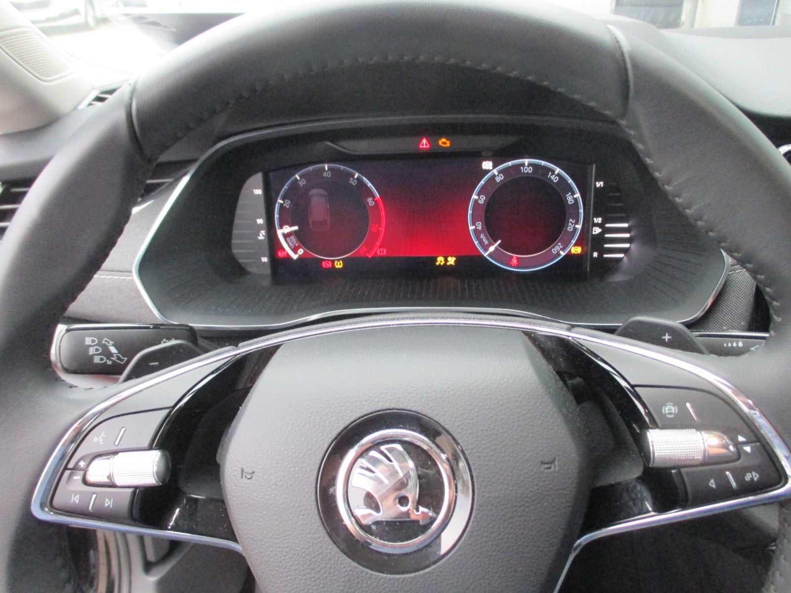 Skoda Octavia Combi 1.5 e TSI DSG Style - Samsaru's Car Outlet