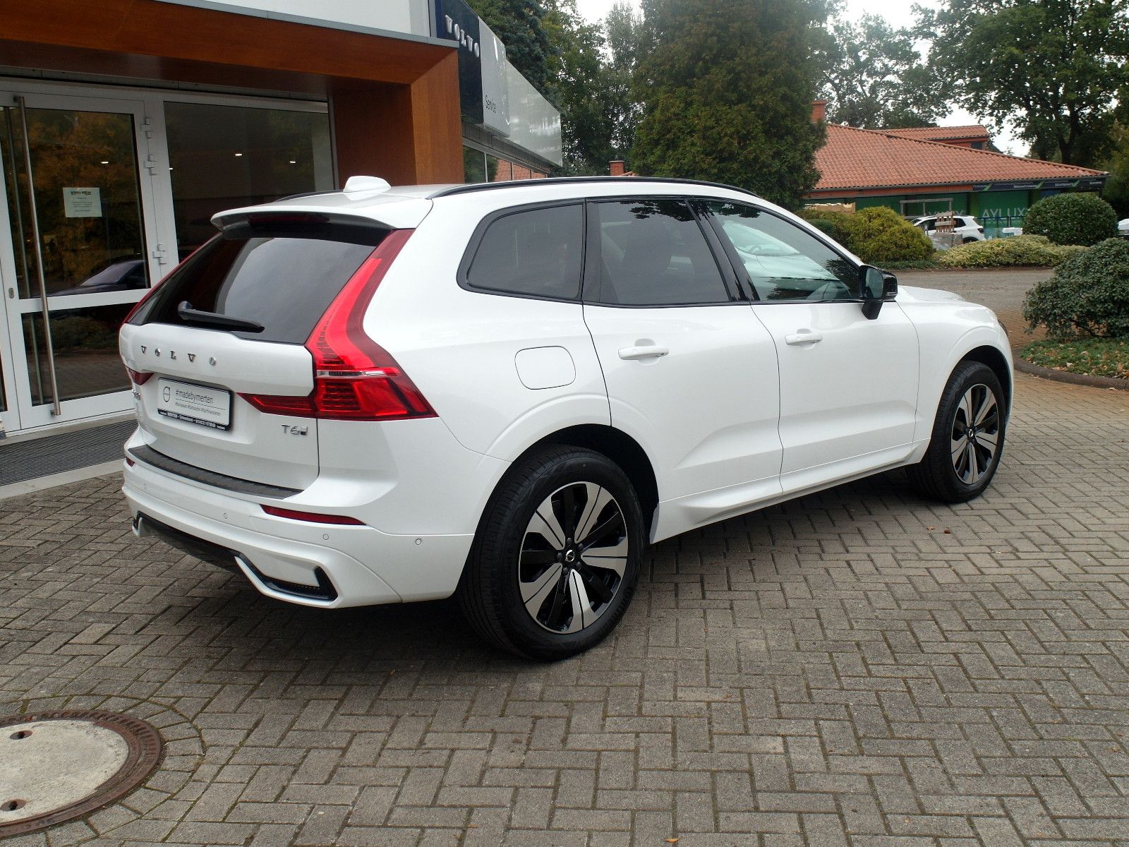 Volvo XC60 T6 AWD Plus Dark #volvocars #madebymerten