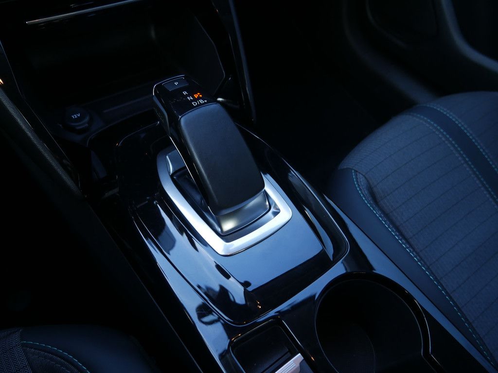 Peugeot e-208 Allure - Samsaru's Car Outlet