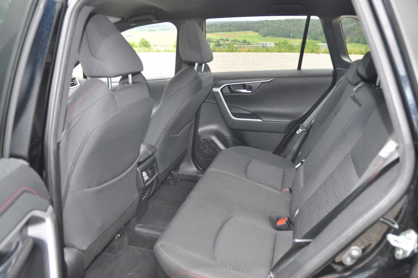Toyota RAV4 Plug-in-Hybrid 4x4*Headup*AHK*Navi