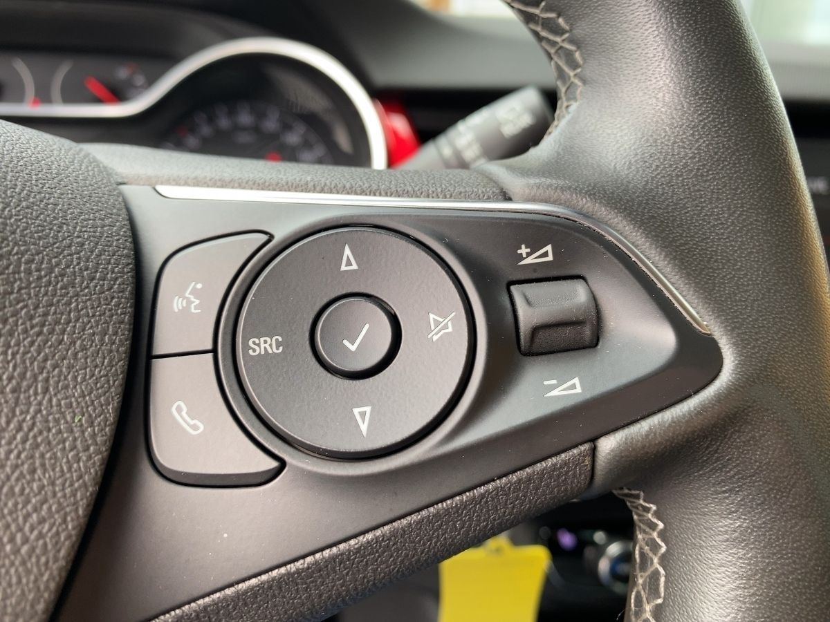 Opel Crossland GS Line - Samsaru's Car Outlet