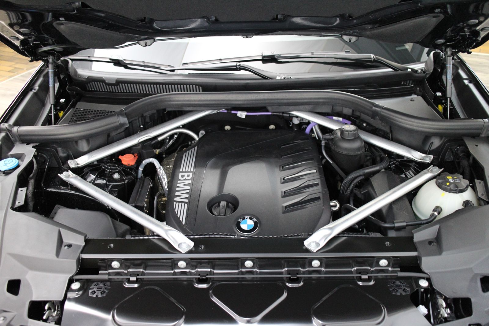 BMW X6 30 d xDrive M Sport - Samsaru's Car Outlet