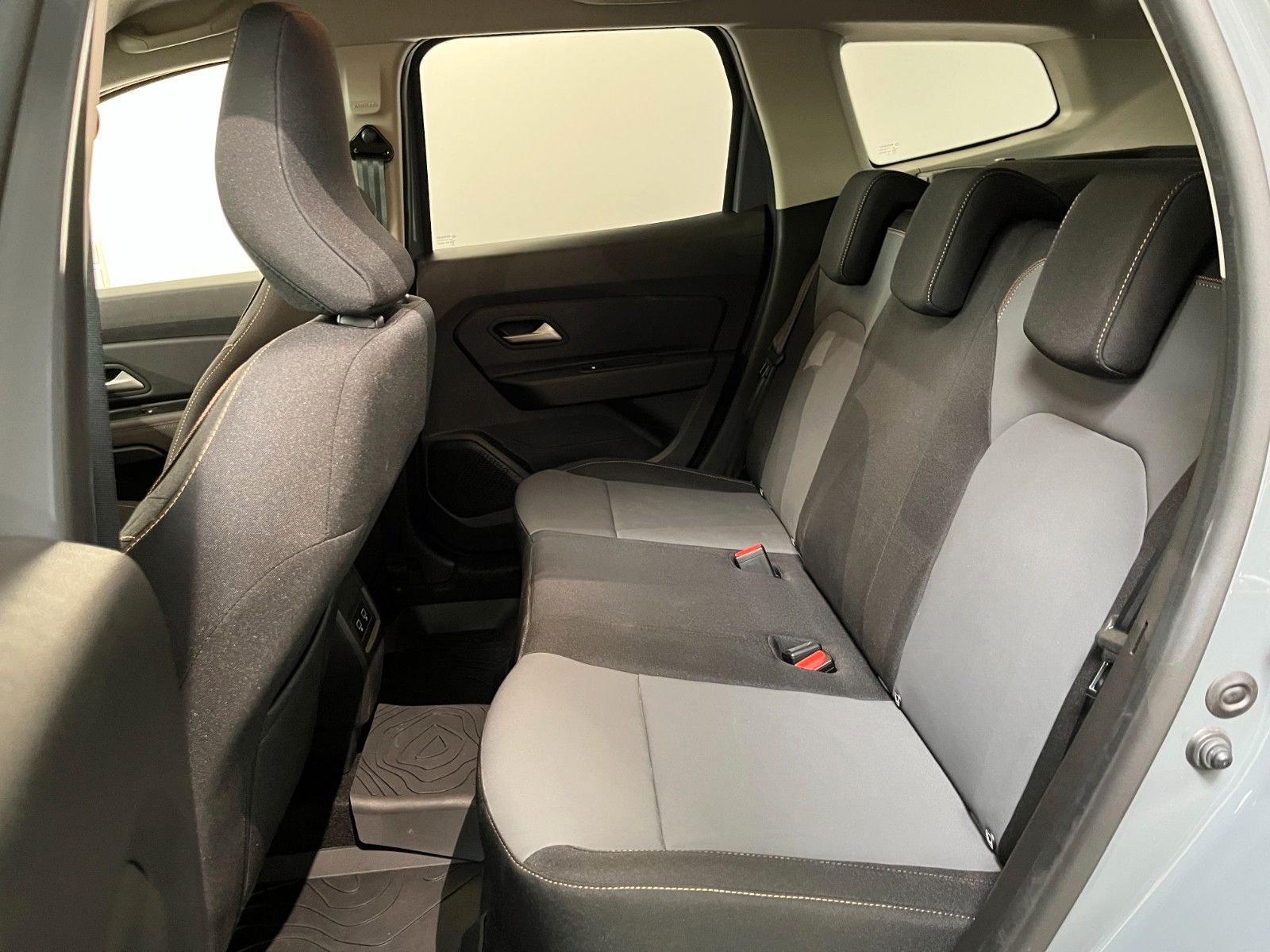 Dacia Duster Extreme Tce 150 - Samsaru's Car Outlet