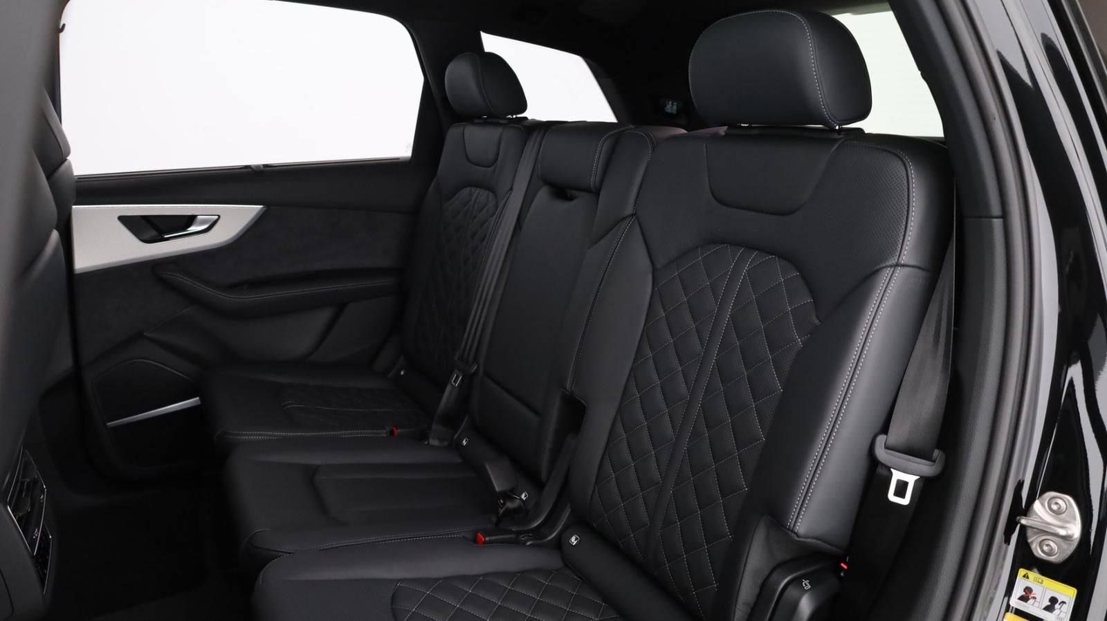 Audi Q7 50 TDI quattro S line
