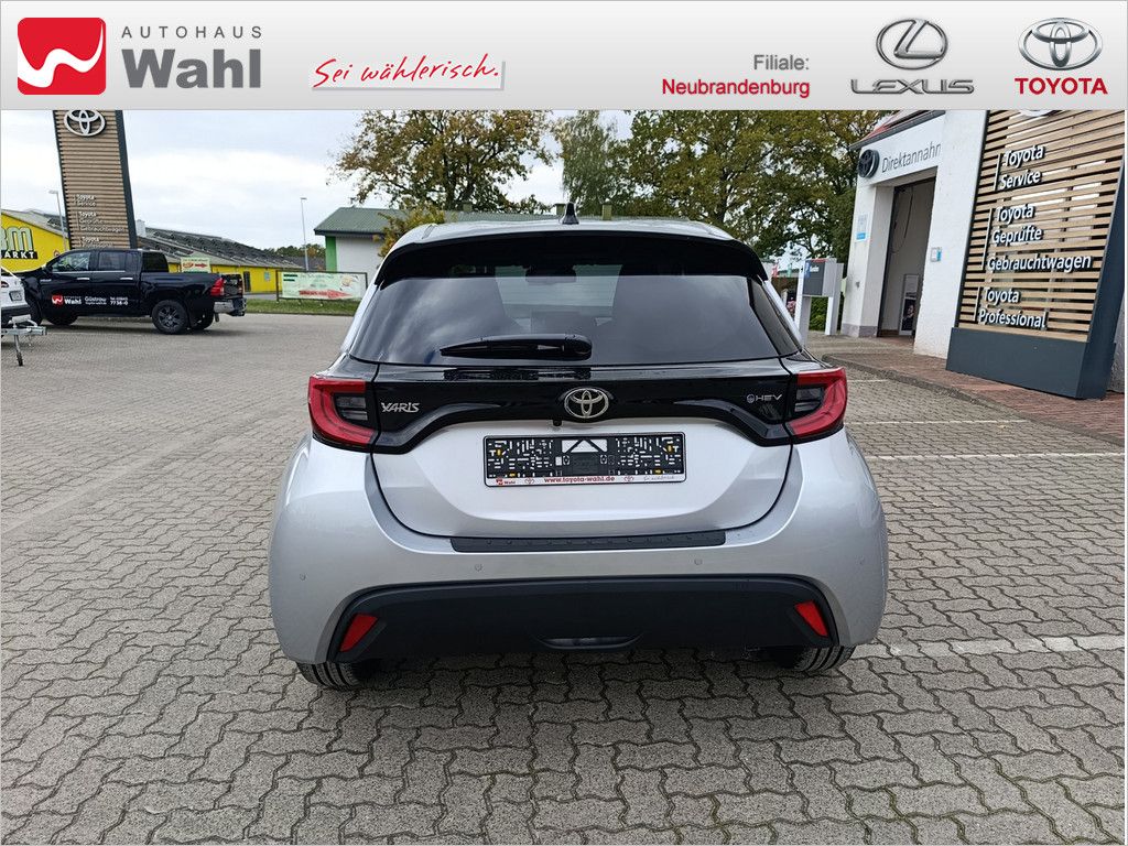 Toyota Yaris 1.5 Hybrid Teamplayer