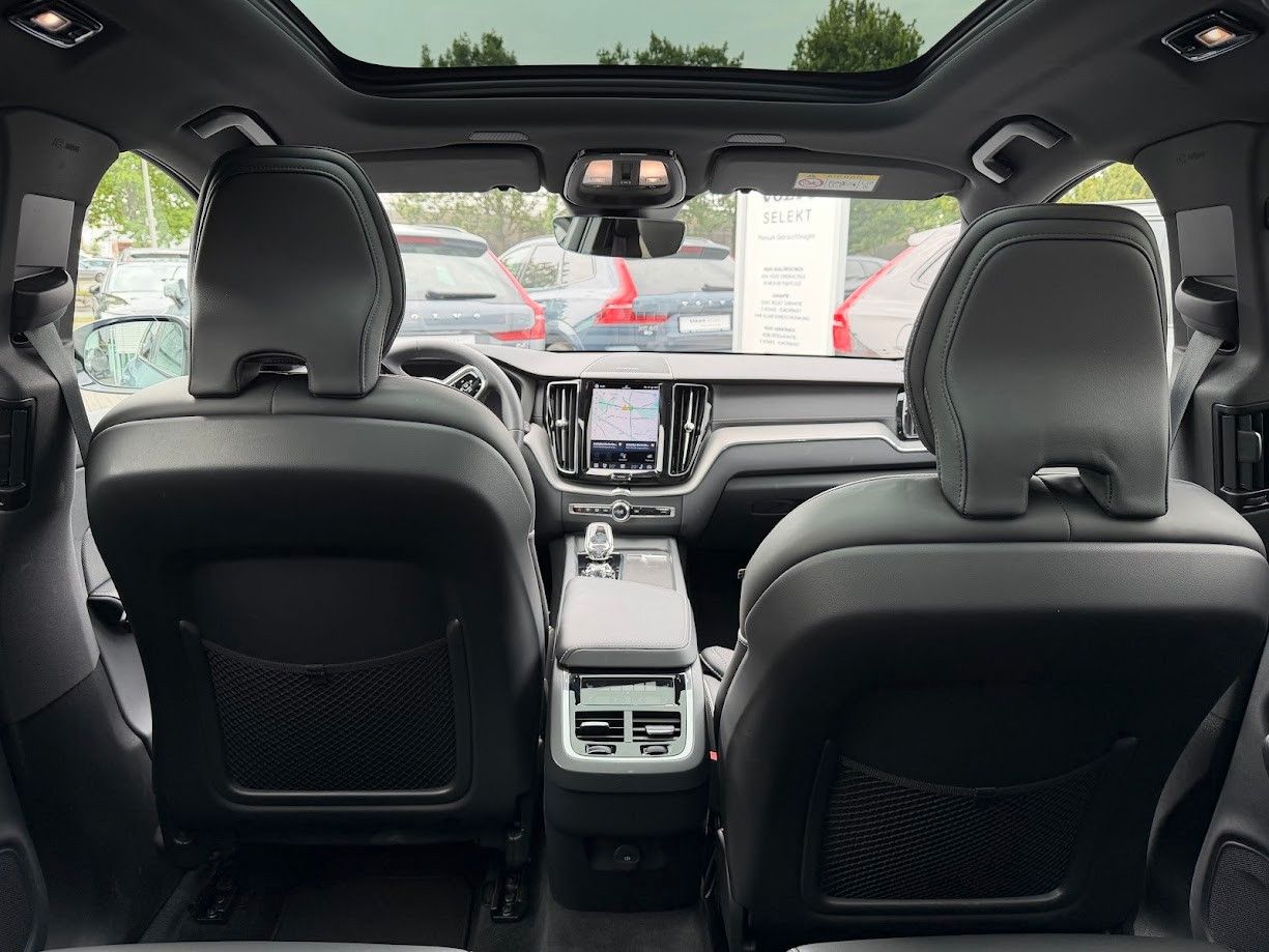 Volvo XC60 B4 Ultimate Dark AWD