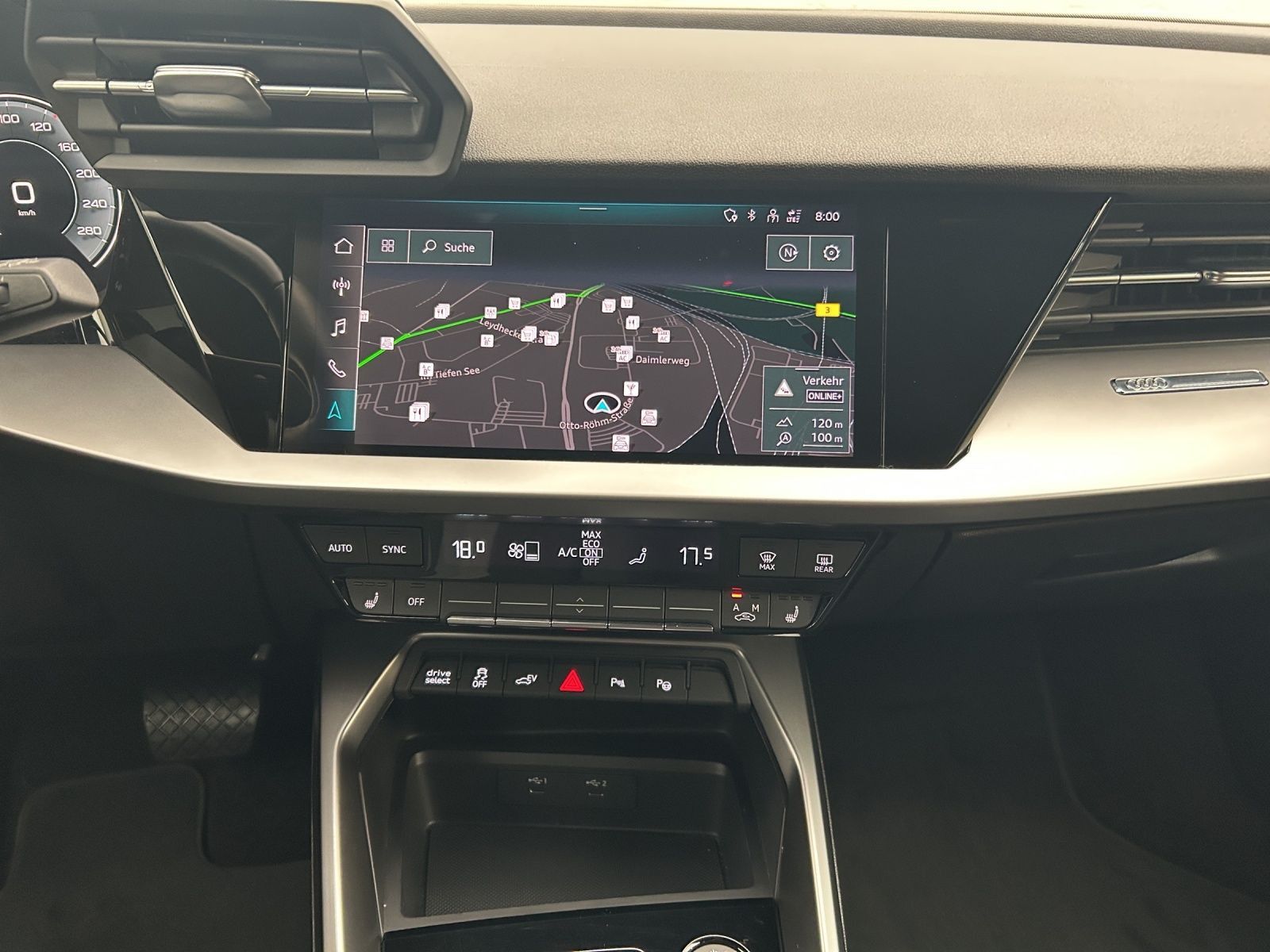 Audi A3 Sportback TFSI e 40 S - Samsaru's Car Outlet