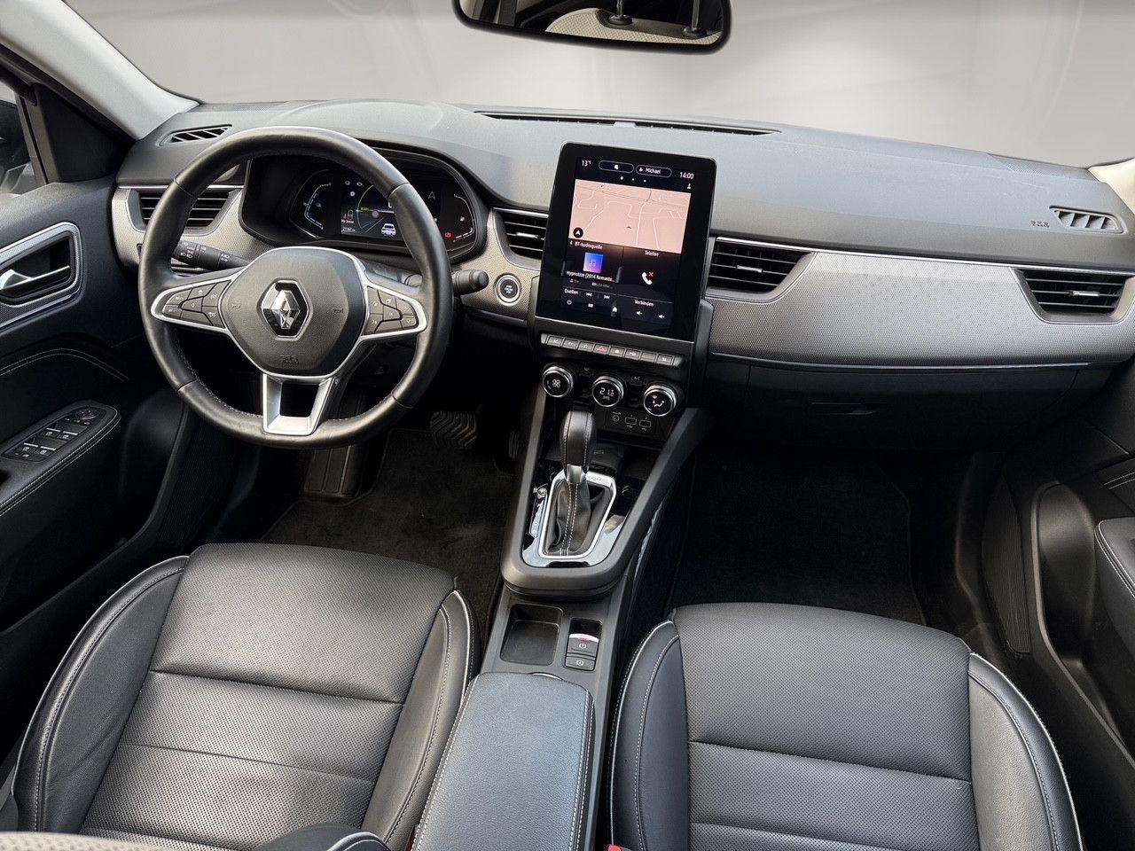 Renault Arkana Intens E-Tech Hybrid - Samsaru's Car Outlet