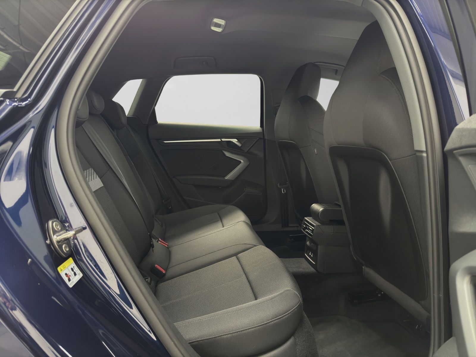 Audi A3 Sportback 35 TFSI ADVANCED - Samsaru's Car Outlet