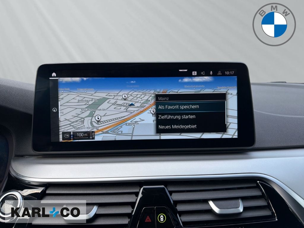 BMW 530 e xDrive Touring Pano AHK ACC HUD Laser