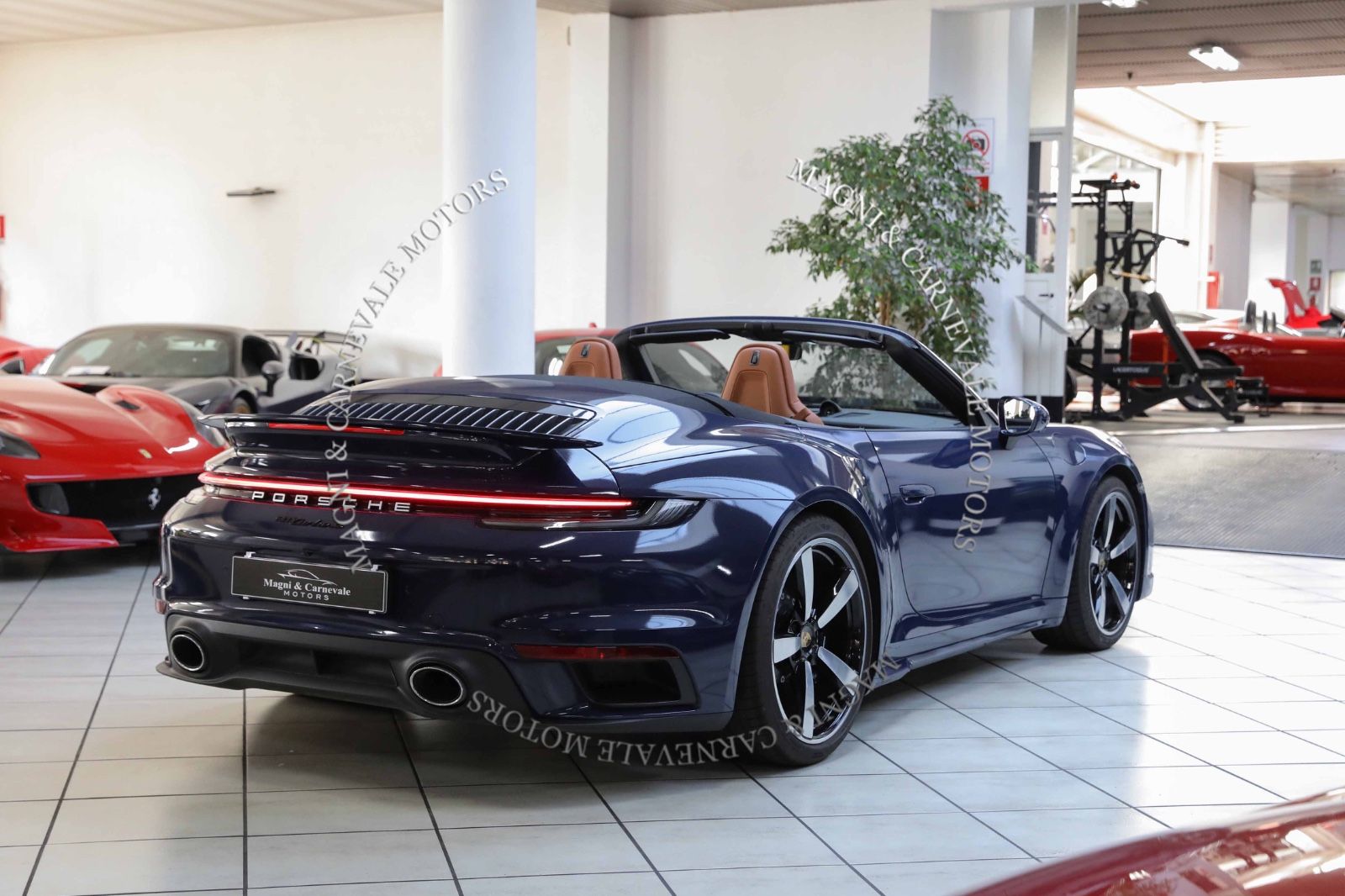 Porsche 992 Turbo S Cabriolet - Samsaru's Car Outlet