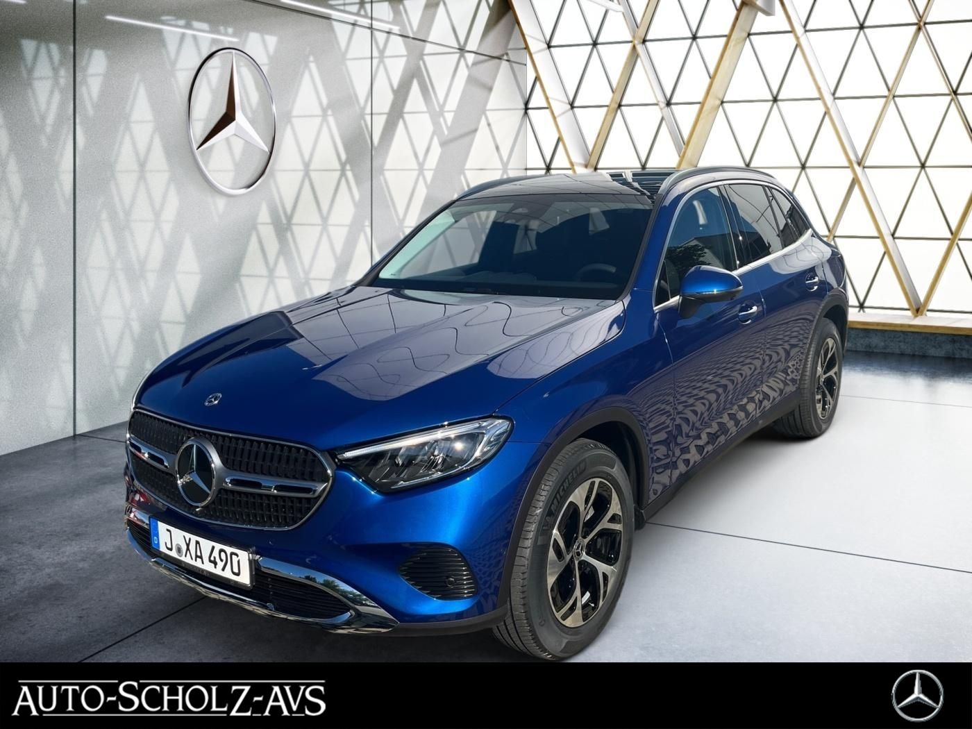 Mercedes-Benz GLC 220 d 4MATIC Avantgarde StHz*AHK*Pano*Memory