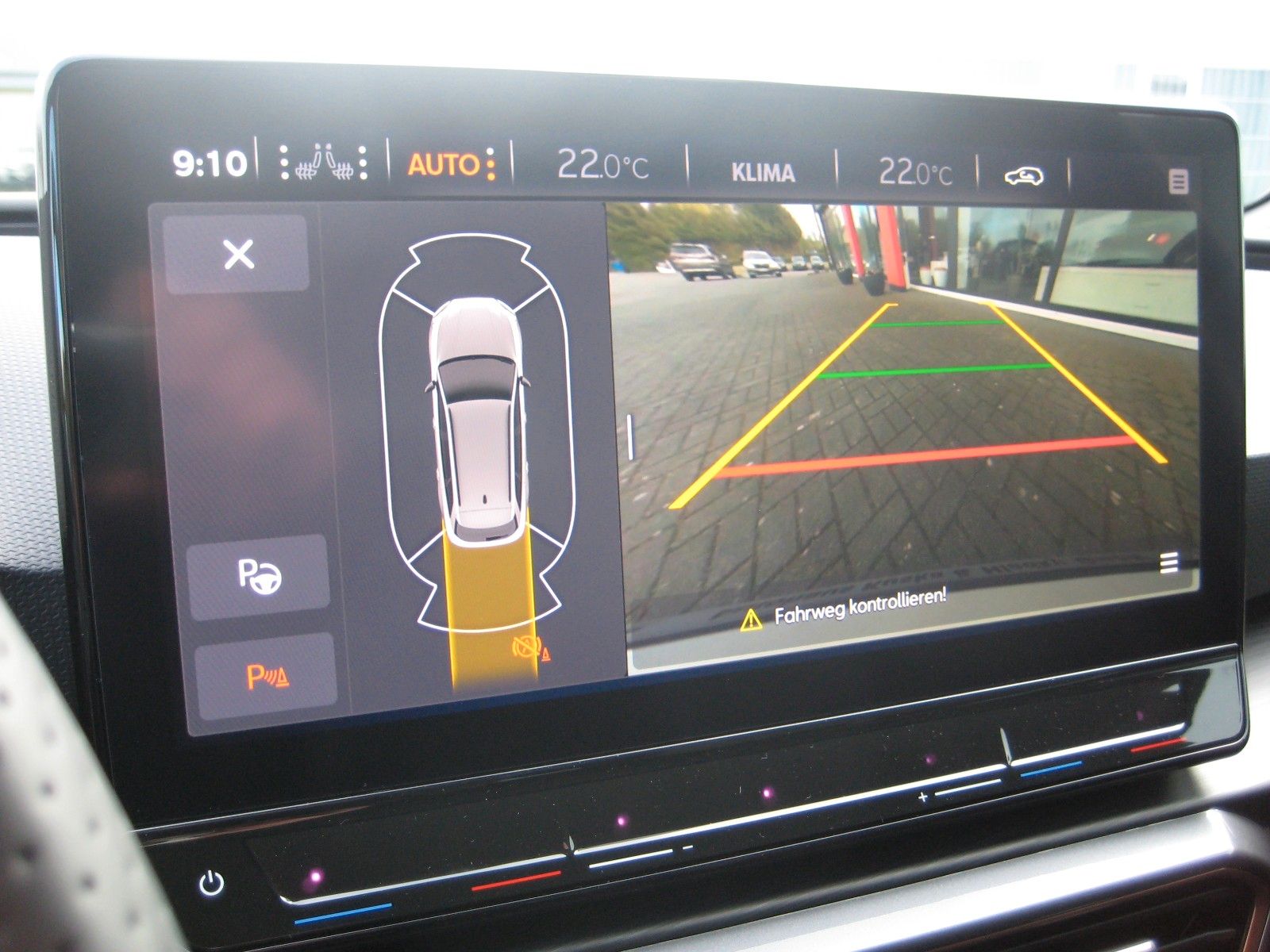 Cupra Leon Sportstourer 1.5 eTSI 110kW - Samsaru's Car Outlet