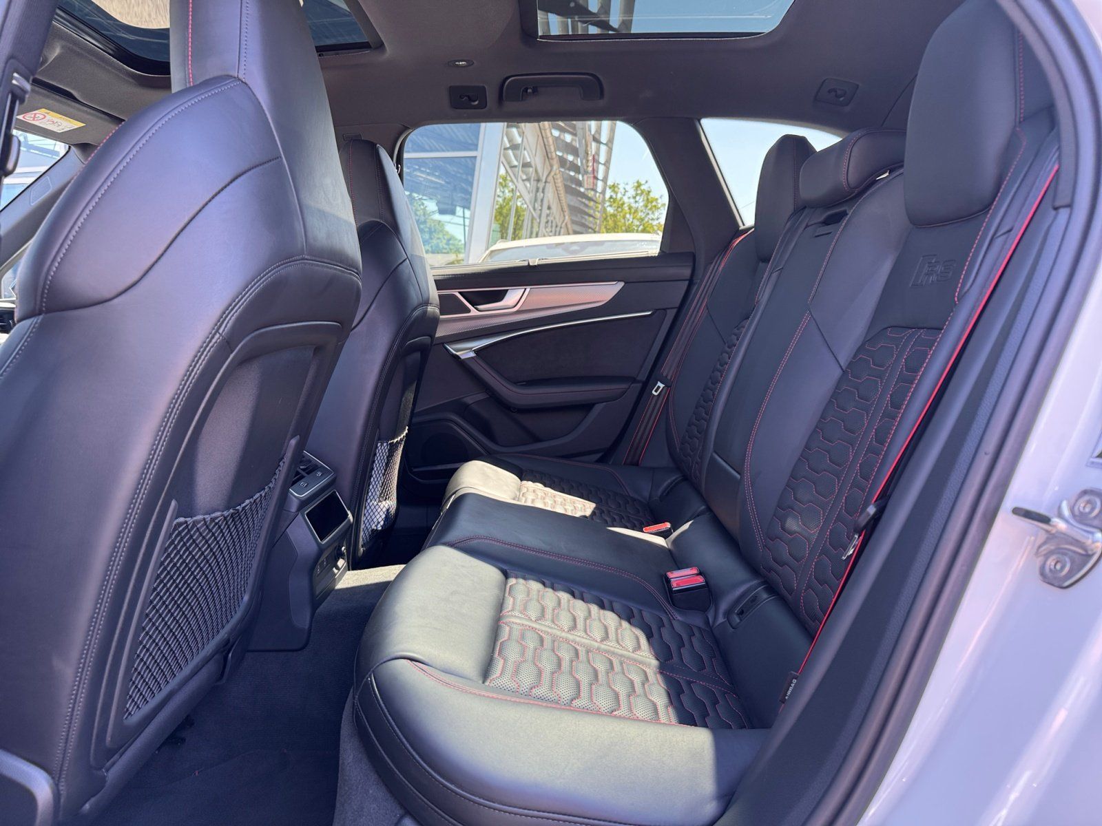 Audi RS6 Avant BO,matrix,360,HUD,Kam.,Keramik,Laser