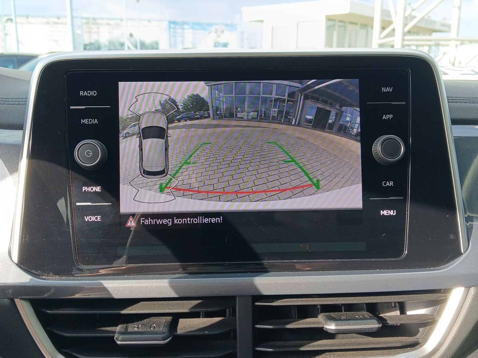 Volkswagen T-Roc TDI Style - Samsaru's Car Outlet