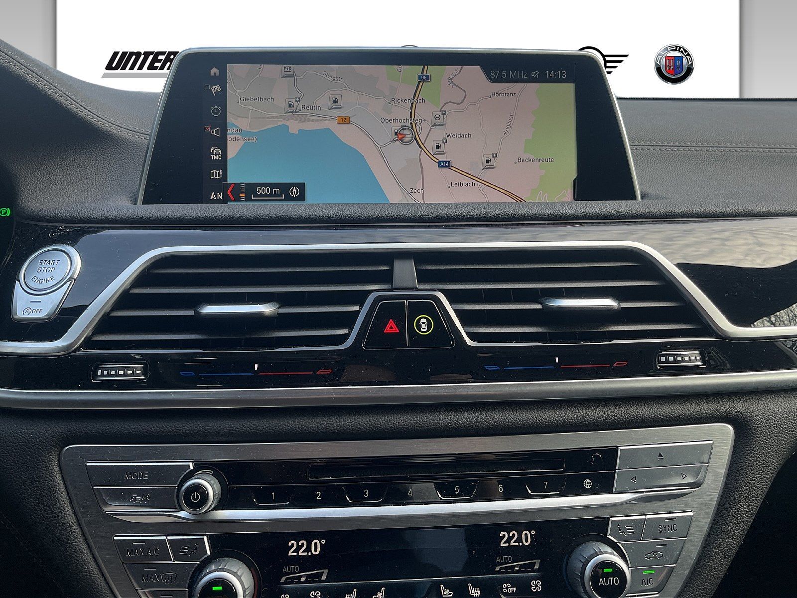 BMW 740d xDrive Limousine M Sportpaket Head-Up DAB