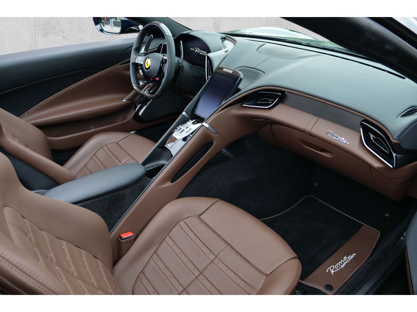 Ferrari Roma Spider - Samsaru's Car Outlet