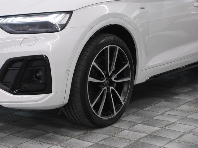 Audi Q5 55 TFSI e quattro S line AHK Pano HuD ACC Mat