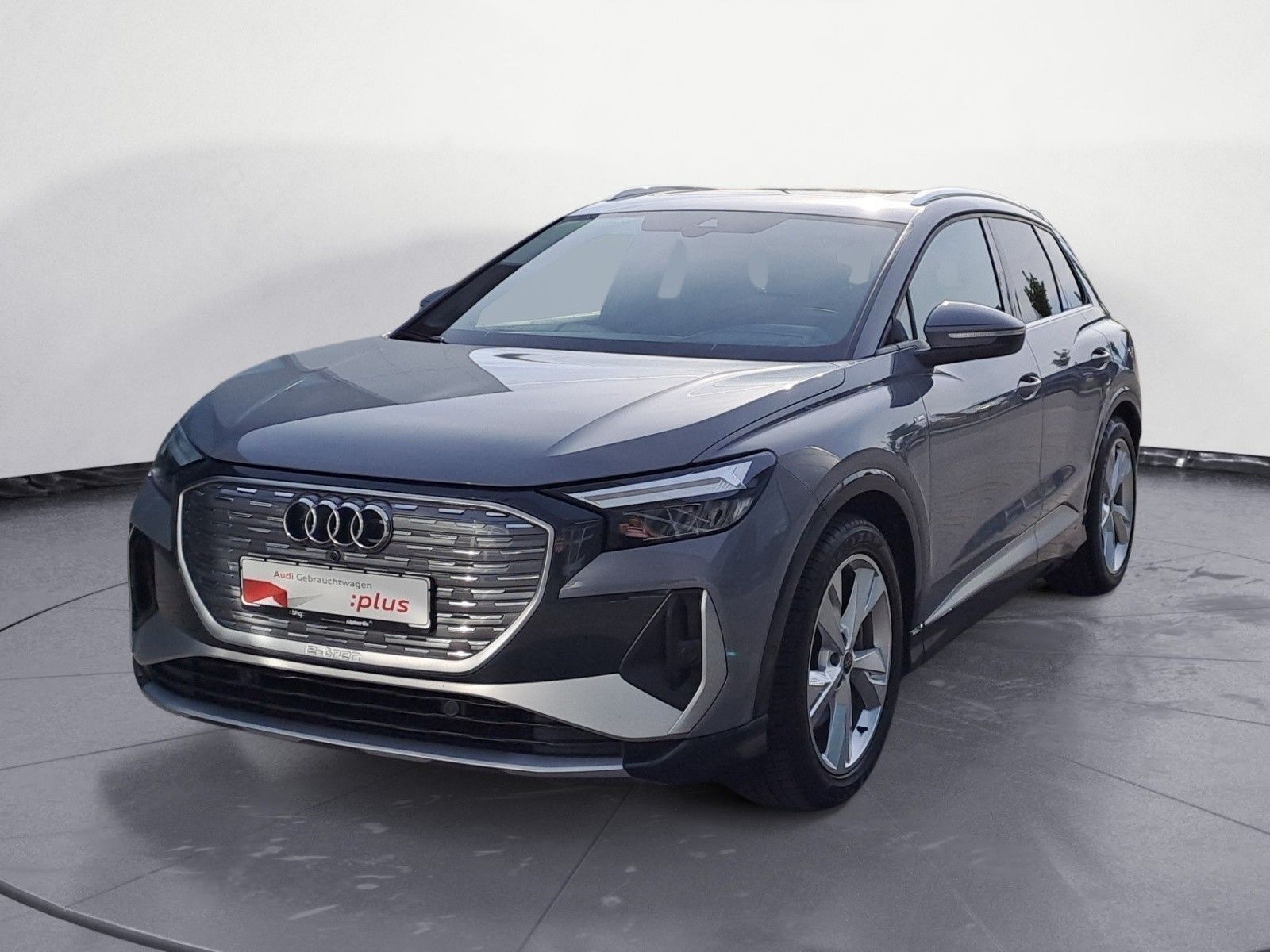 Audi Q4 e-tron 50 quattro S-Line AHK Pano HUD Keyless