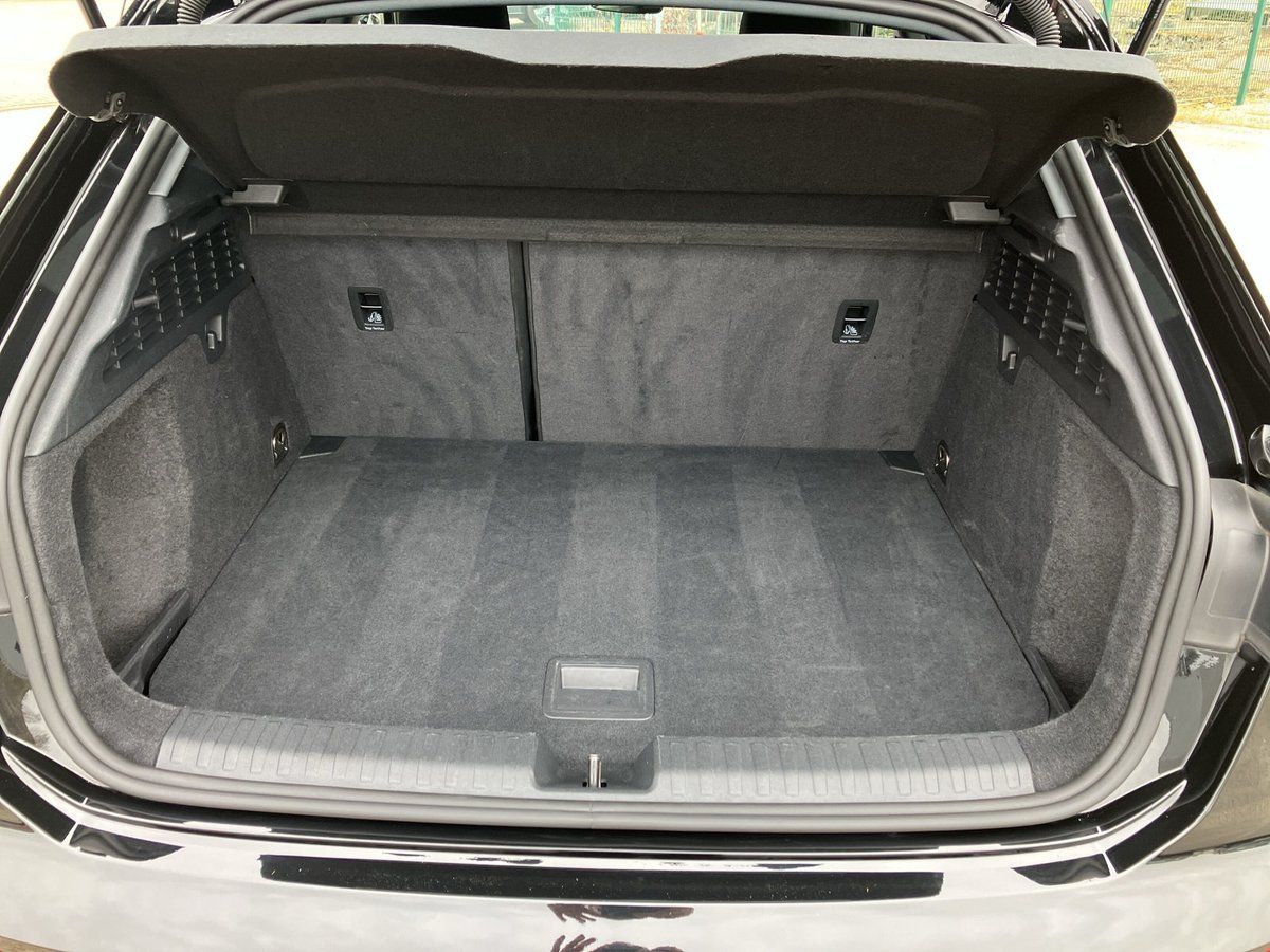 Audi A3 Sportback 35 TFSI S-Line S-Tronic LED+NAVI