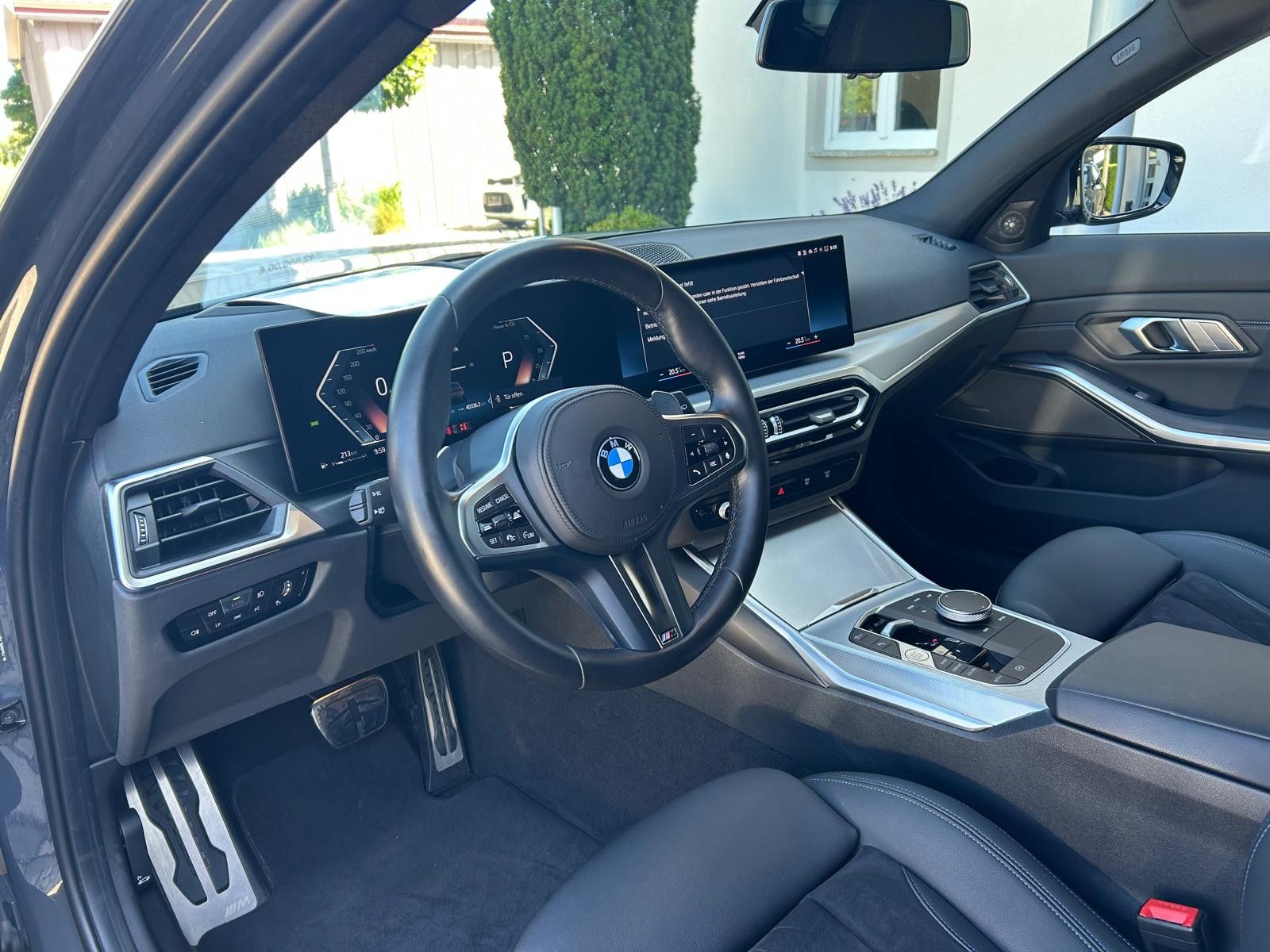 BMW 320 d xDrive M-Sport - Samsaru's Car Outlet