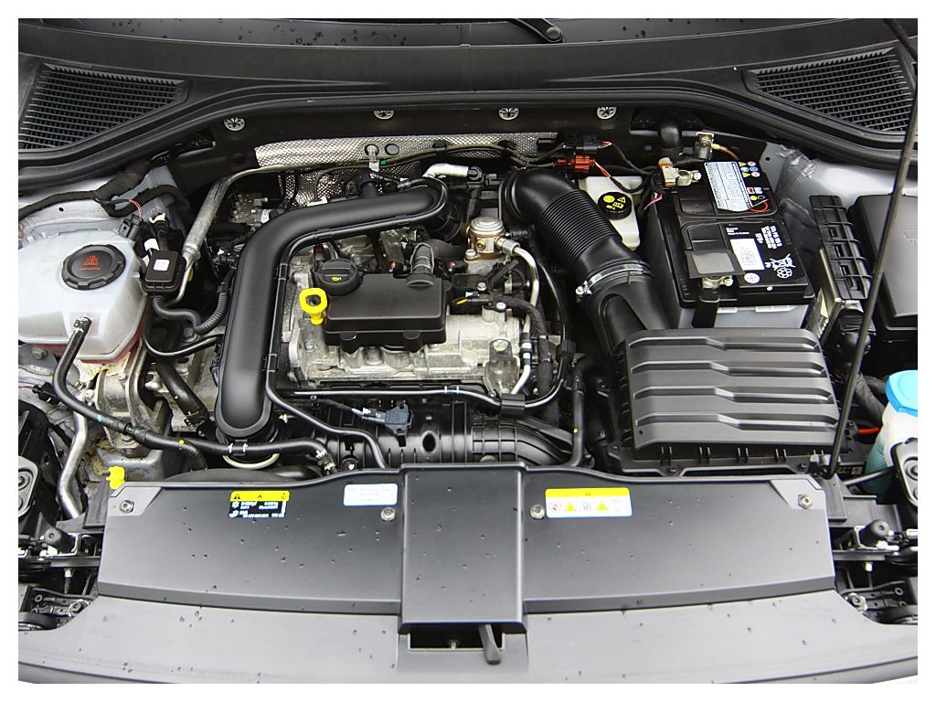 Volkswagen T-ROC Life - Samsaru's Car Outlet