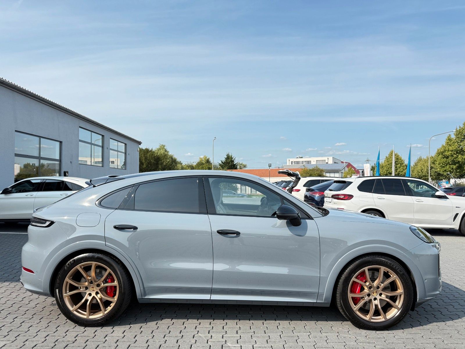 Porsche Cayenne*CoupeS*Individual*3xTV*360°ACC*BURMESTER