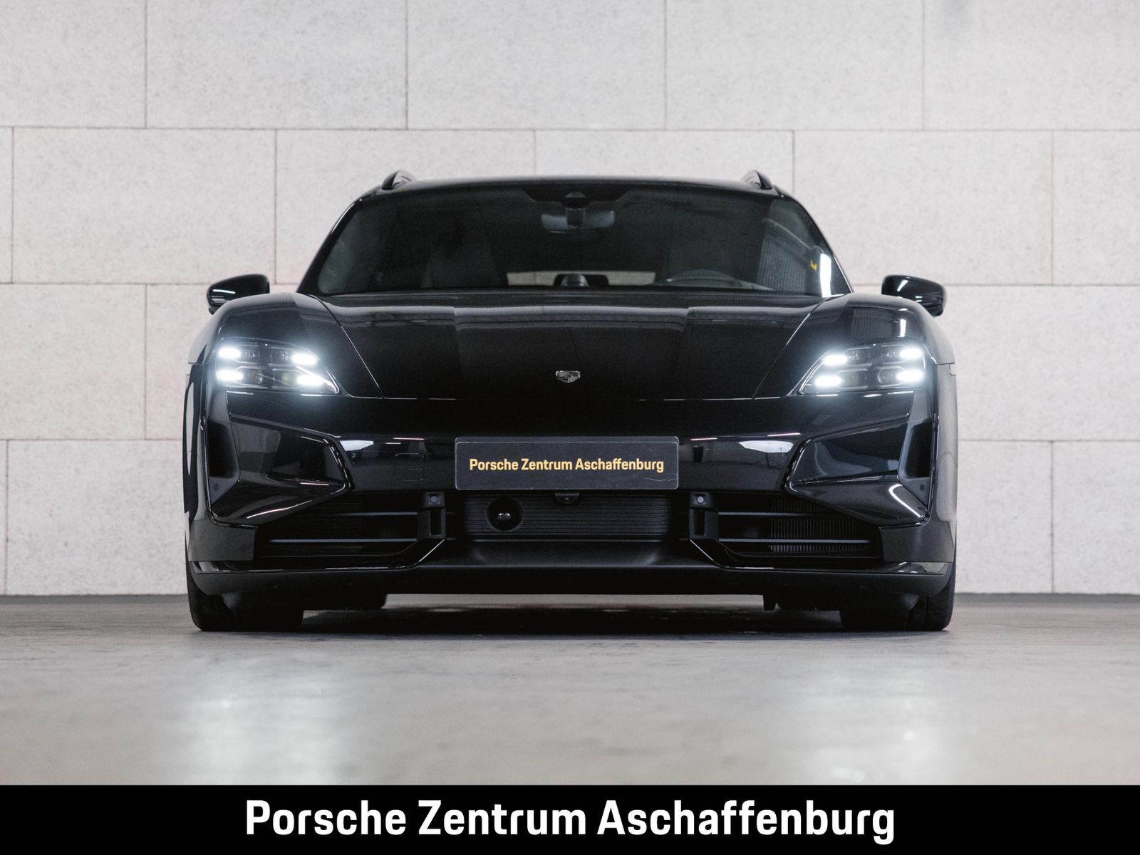 Porsche Taycan Turbo Sport Turismo SportDesign Paket