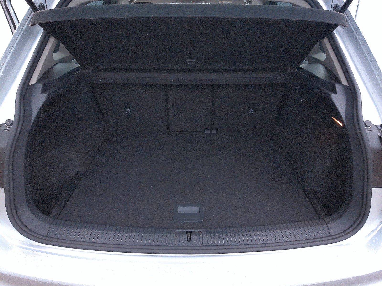 Volkswagen Tiguan 1.5 TSI BMT 110KW Facelift - Samsaru's Car Outlet