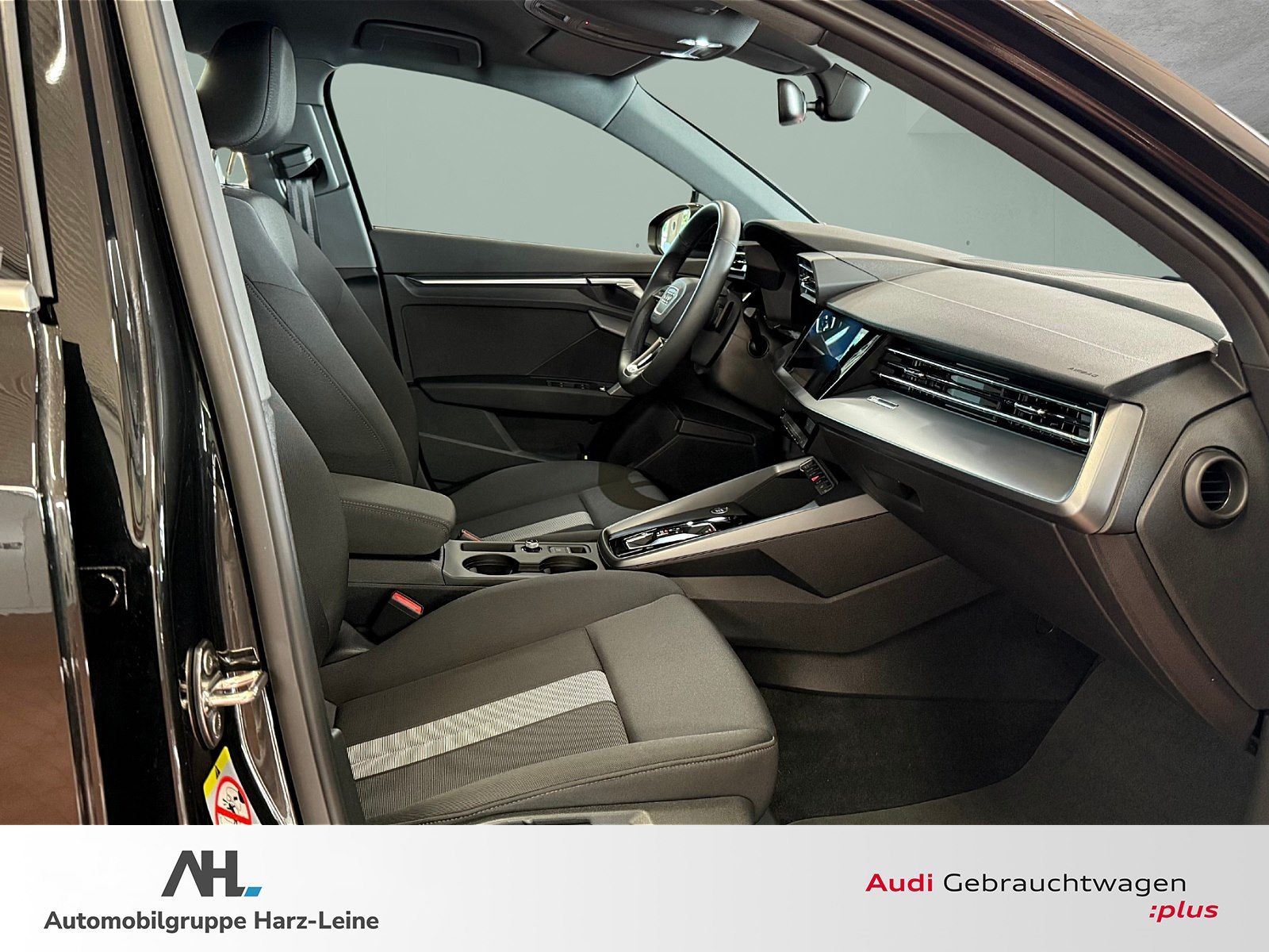 Audi A3 Sportback 35 TFSI S-tronic - Samsaru's Car Outlet