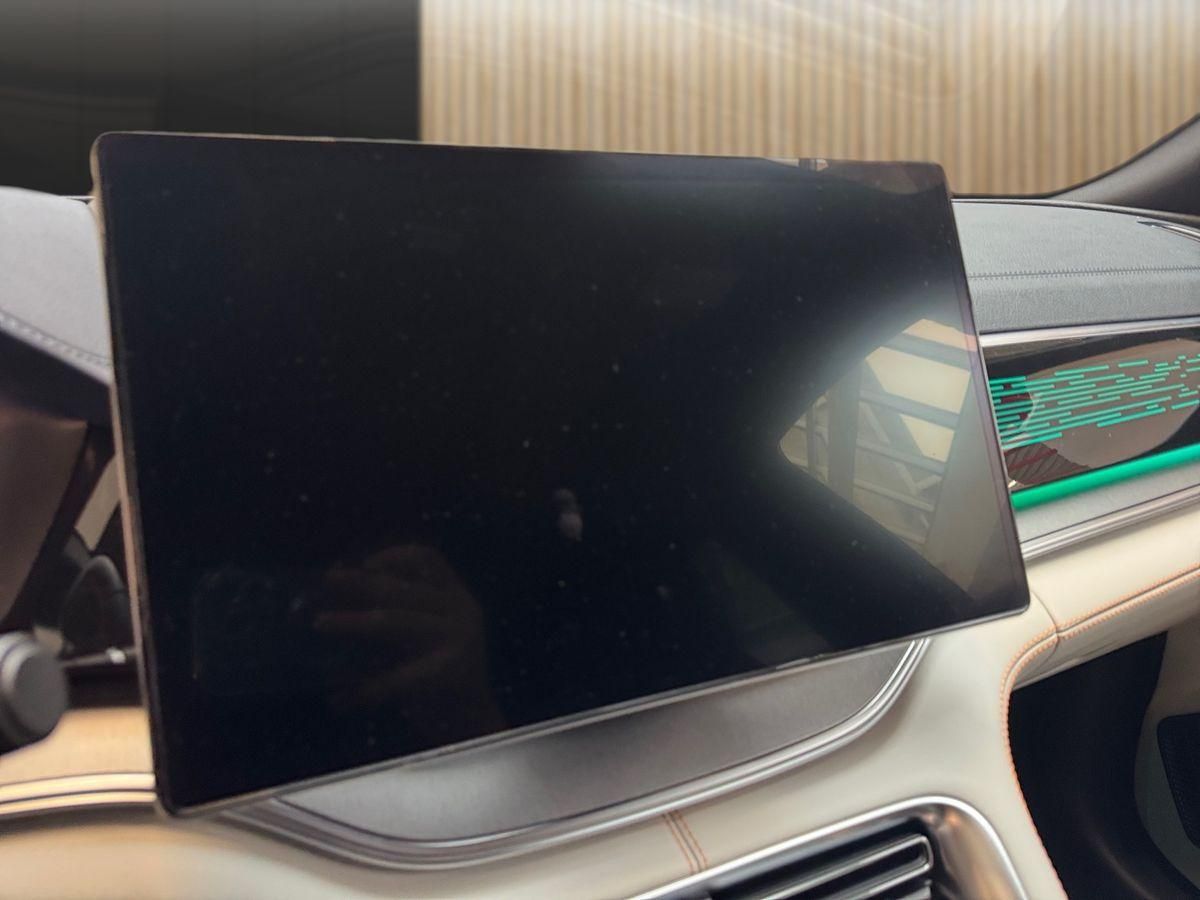 BYD SEAL U 160 kW Design HeadUp