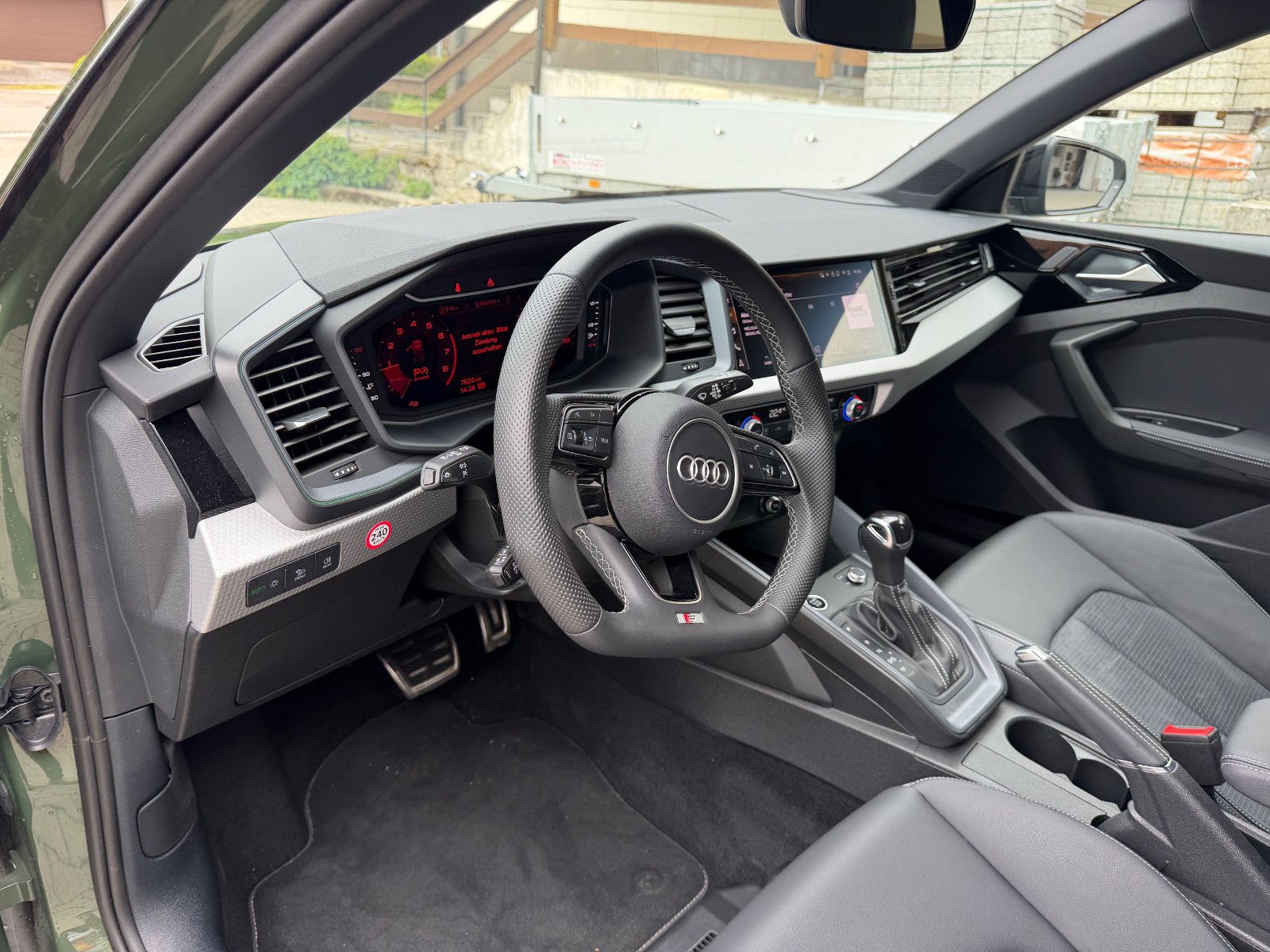 Audi A1 Sportback 40 TFSI S line, S line Plus, VOLL!!