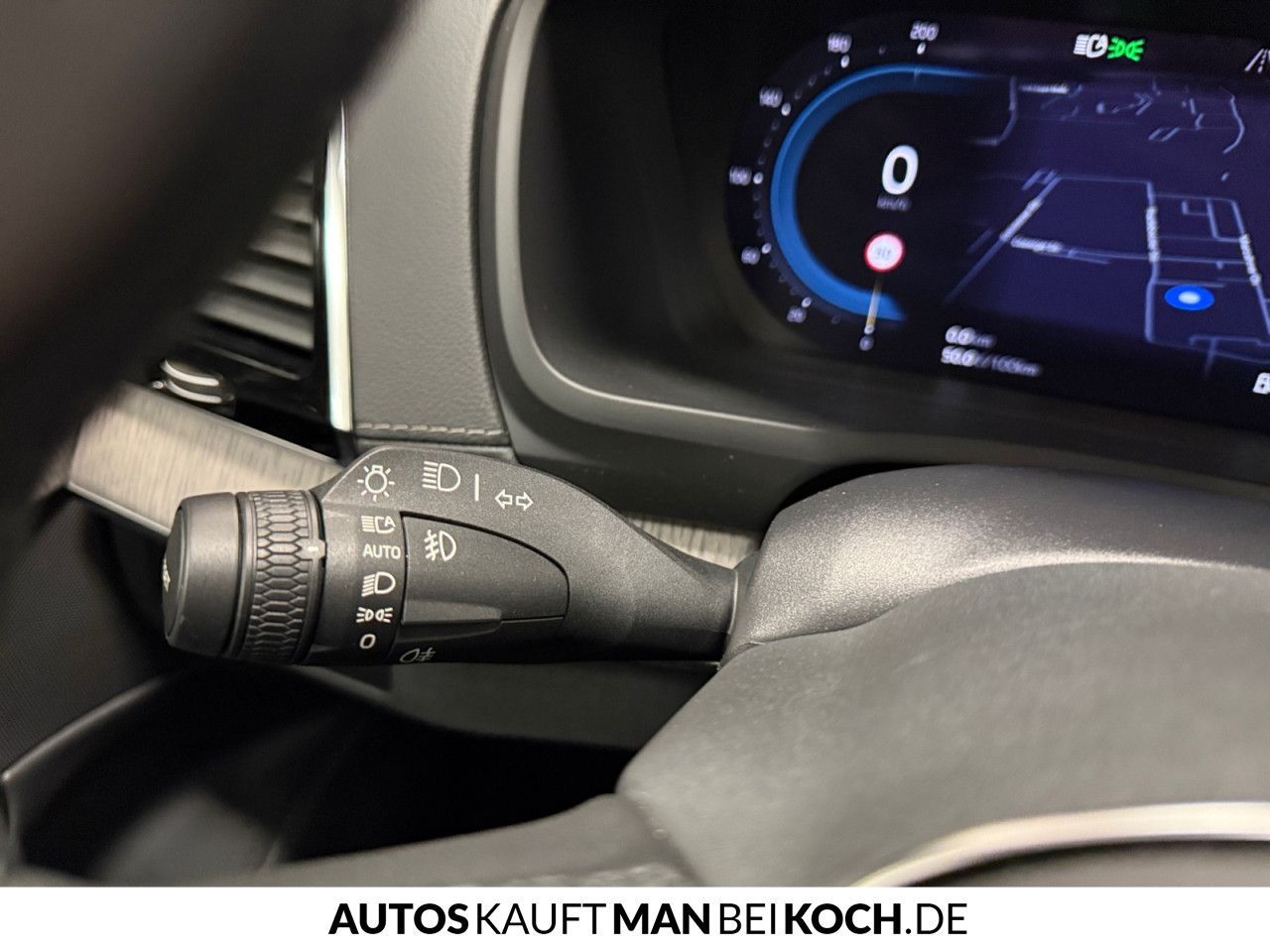 Volvo XC90 B5 D AWD Plus Dark PANO STDHz AHK VLED 360