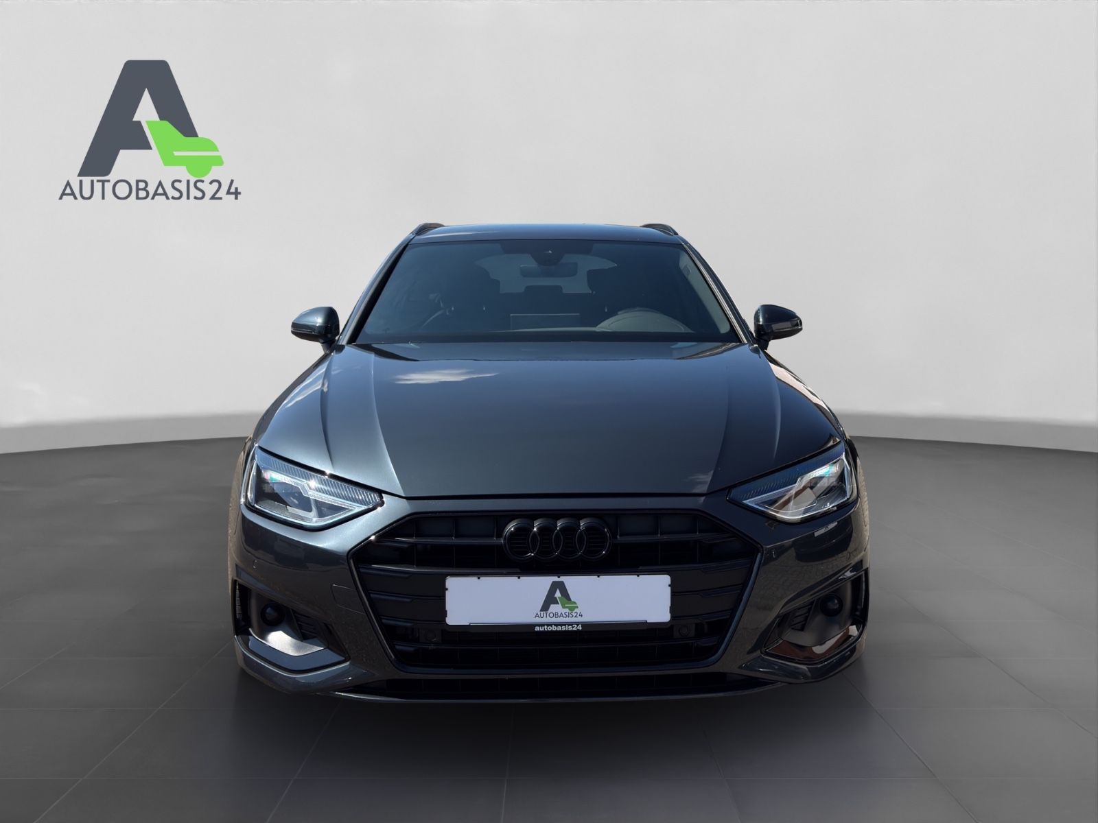 Audi A4 Avant 40TDI Advanced S-Line - Samsaru's Car Outlet