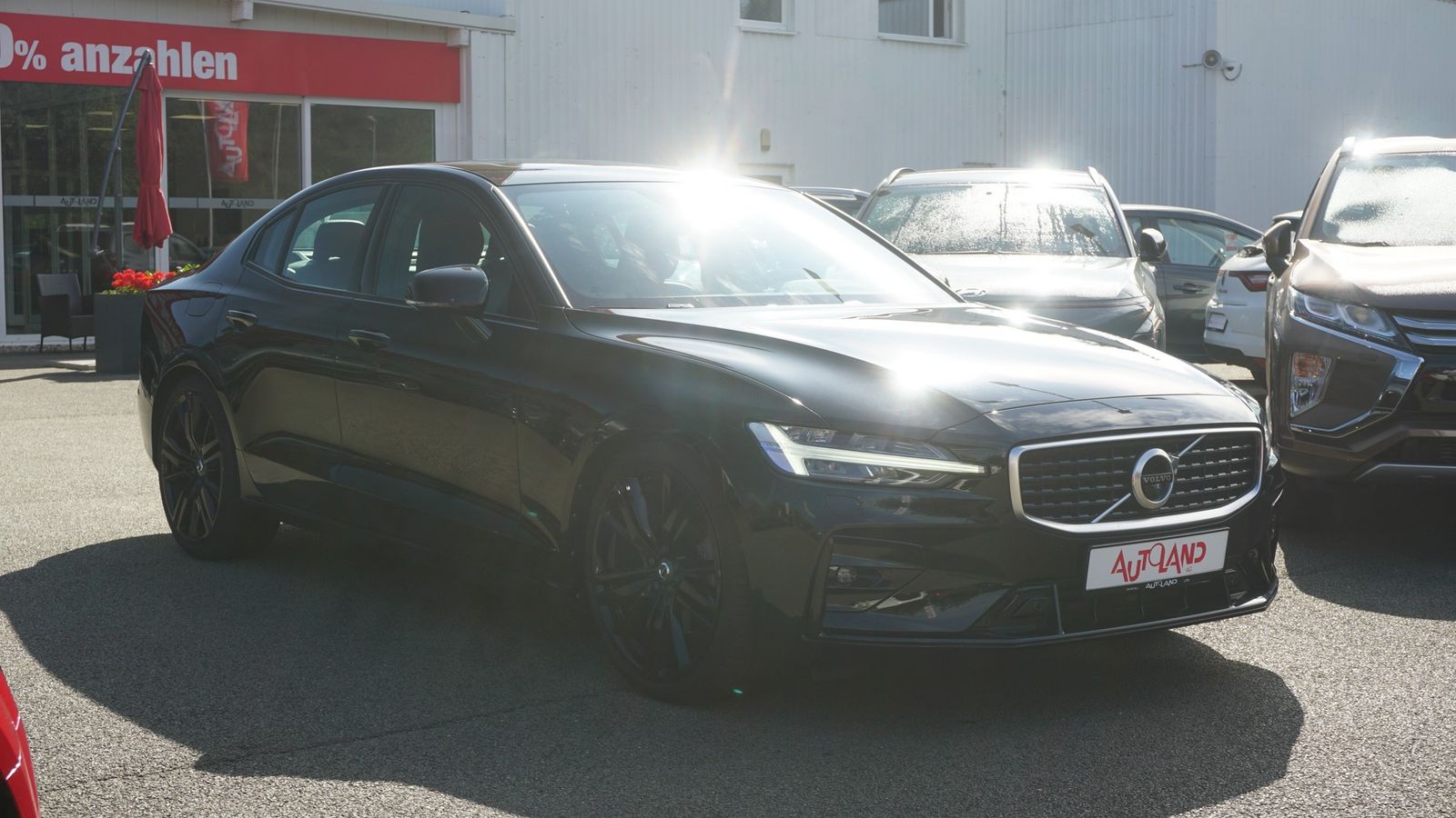 Volvo S60 2.0 R Design LED Navi HarmanKardon Panorama