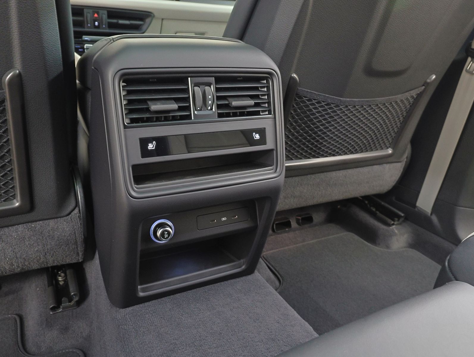 Porsche Cayenne Coupe E-Hybrid
