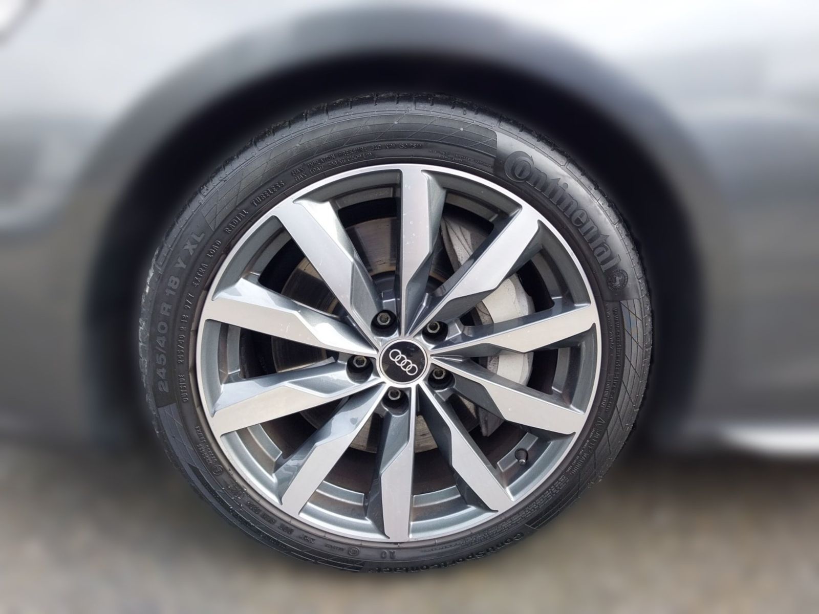 Audi A4 Lim. quattro S line *LEDER*BLACKSTYLE*KAMERA*