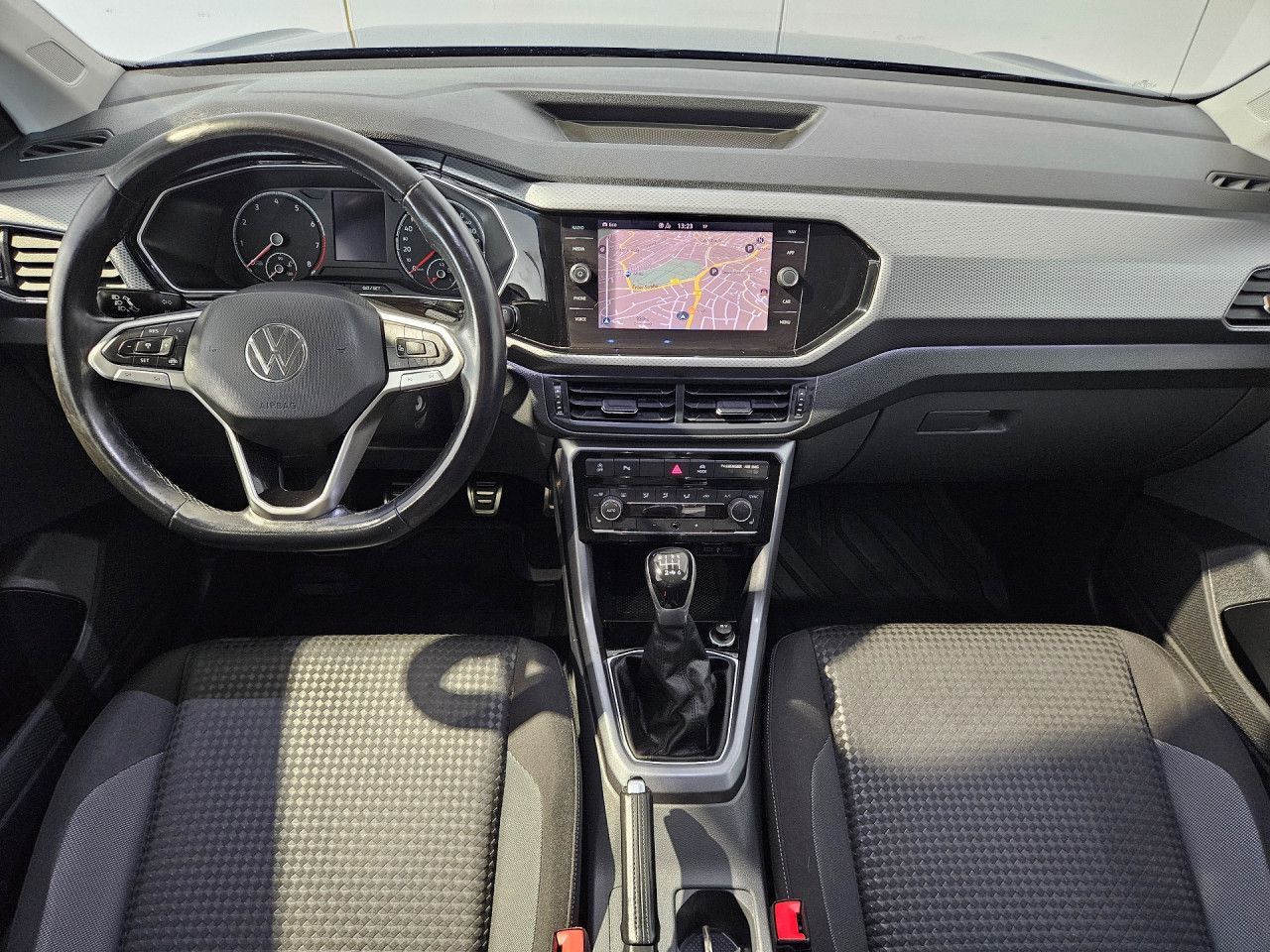 Volkswagen T-Cross 1.0 TSI Active - Samsaru's Car Outlet