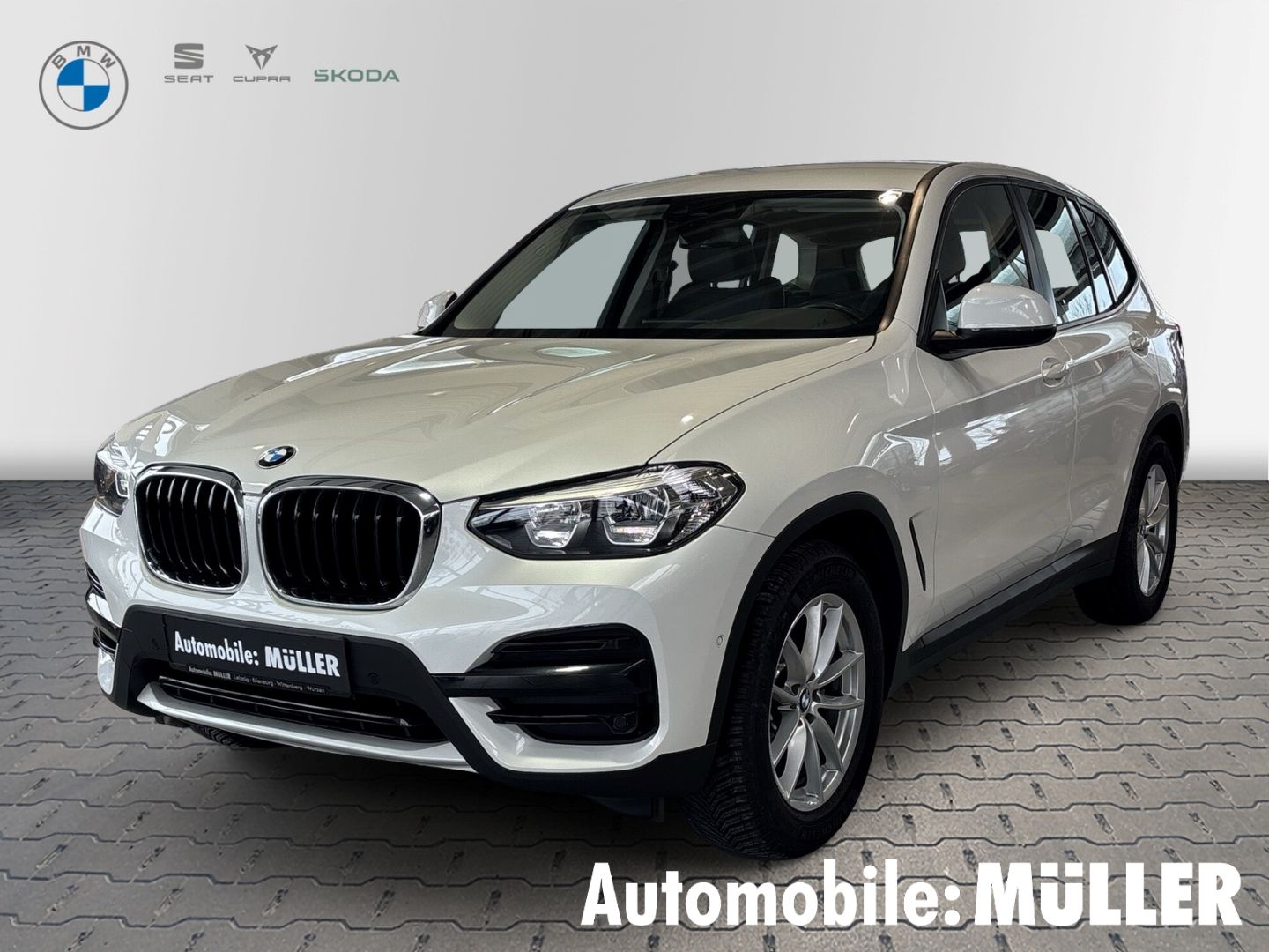 BMW X3 20i xDrive Park-Assistent Navi Digitales Cock
