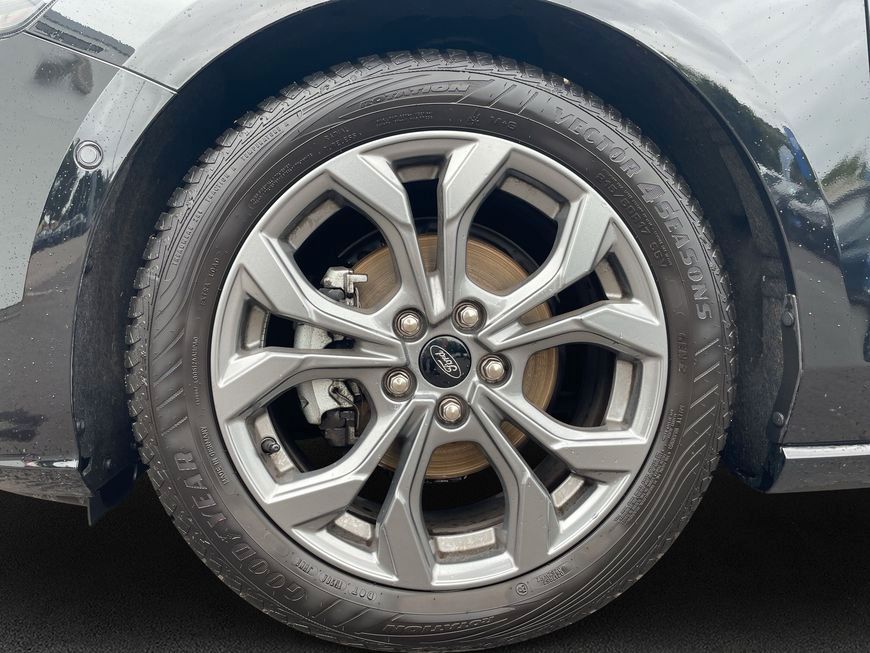 Ford Focus Turnier 1.0 EcoBoost Hybrid Aut. ST-LINE X