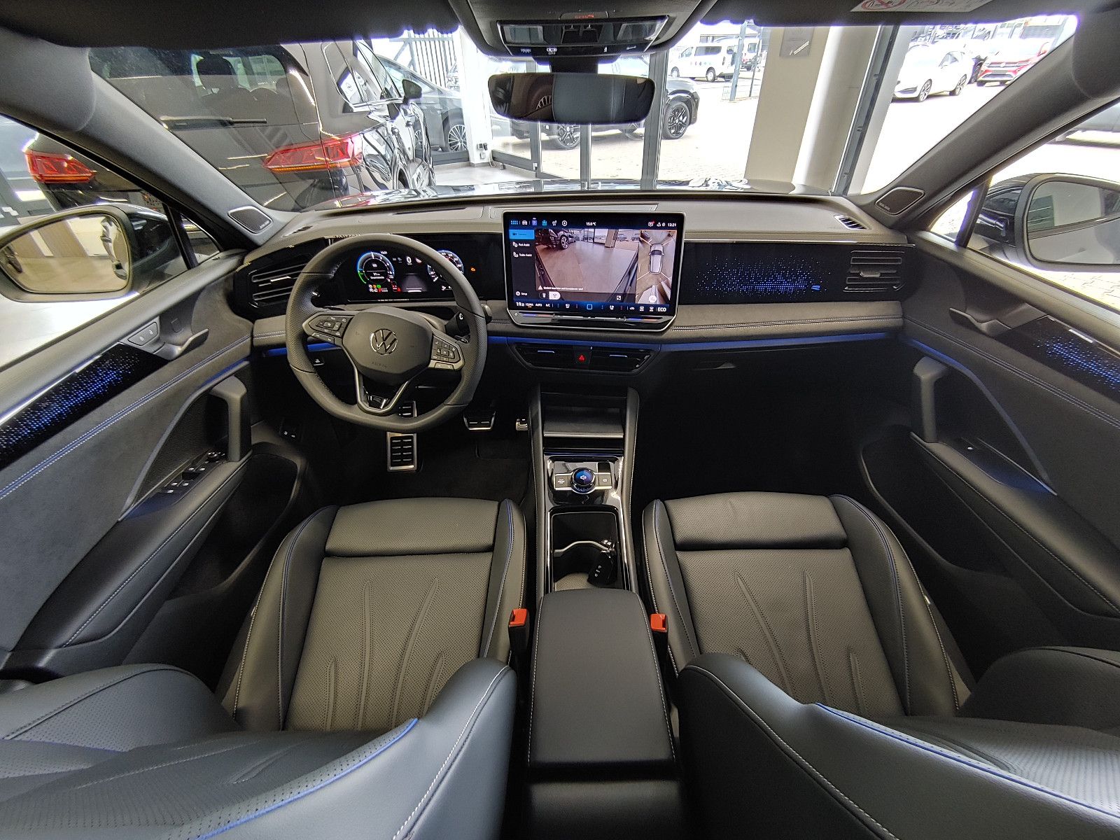 Volkswagen Tiguan eHybrid 200 R-Line Leder/Pano/360°/Sound