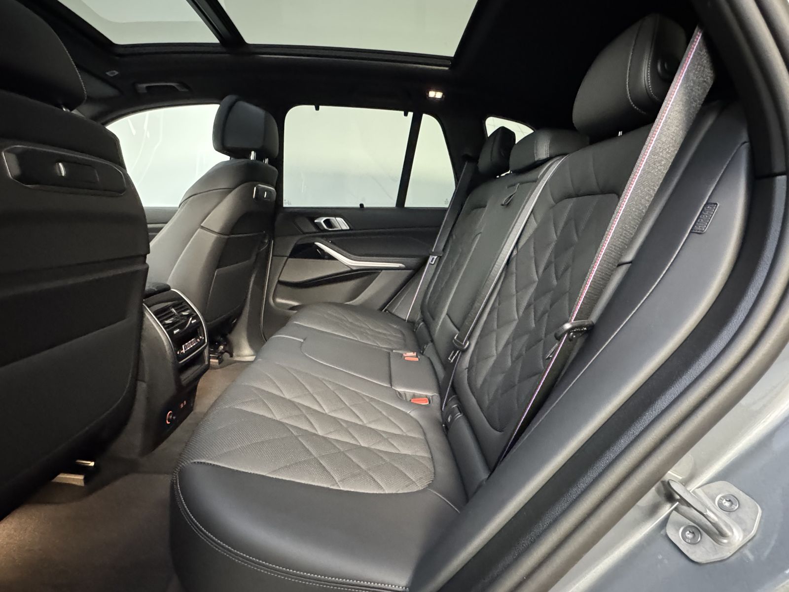 BMW X5 xDr40d M Sport Pro 22Zoll Luftfeder AHK ACC