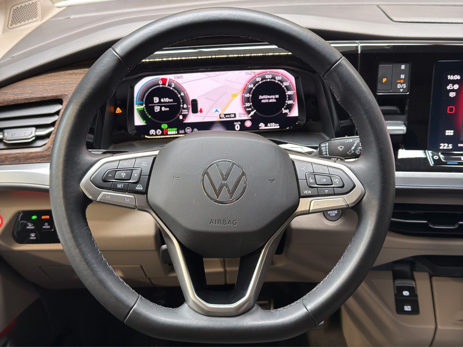 Volkswagen T7 Multivan Style eHybrid lang LÜ 4MOTION ACC