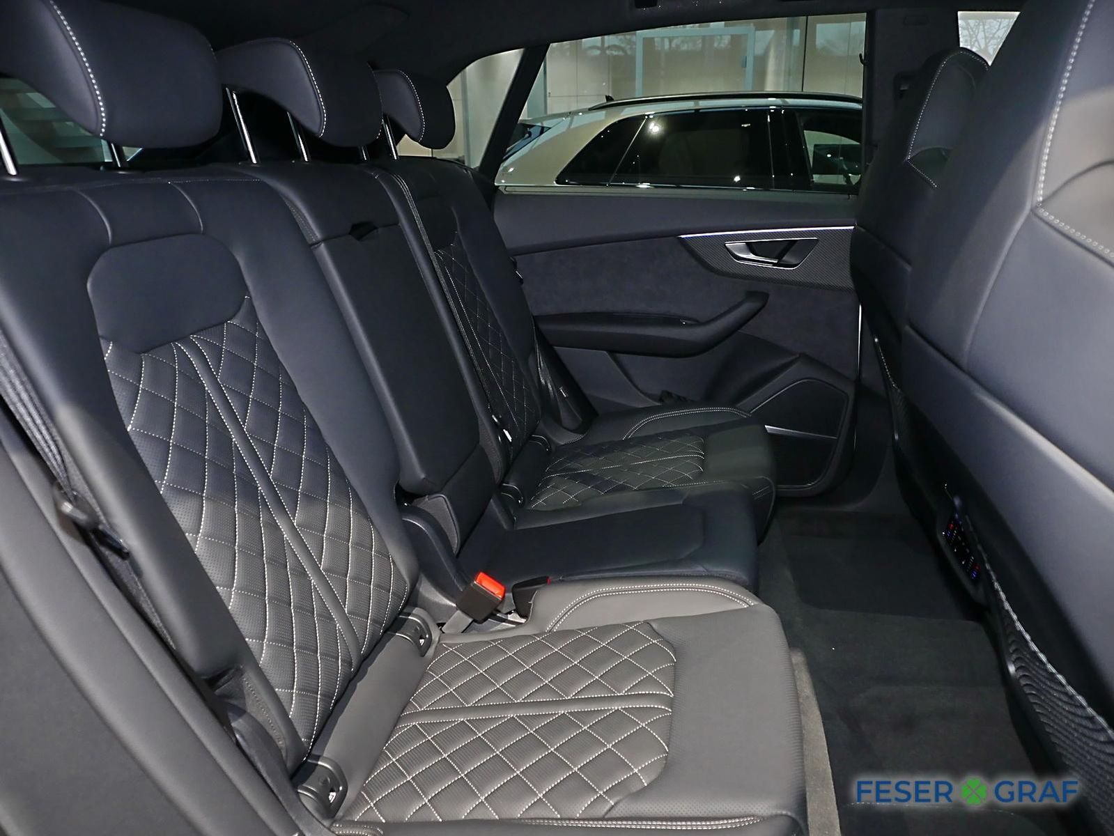 Audi Q8 50 TDI quattro S line - Samsaru's Car Outlet