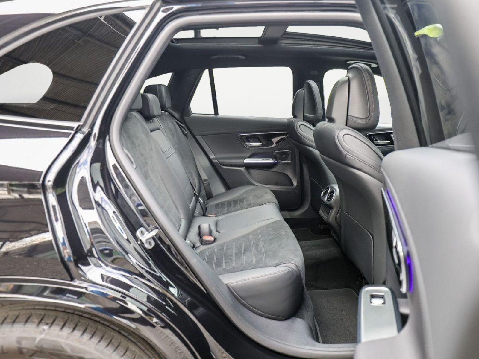 Mercedes-Benz GLC 220 d 4M Edition AMG Line - Samsaru's Car Outlet